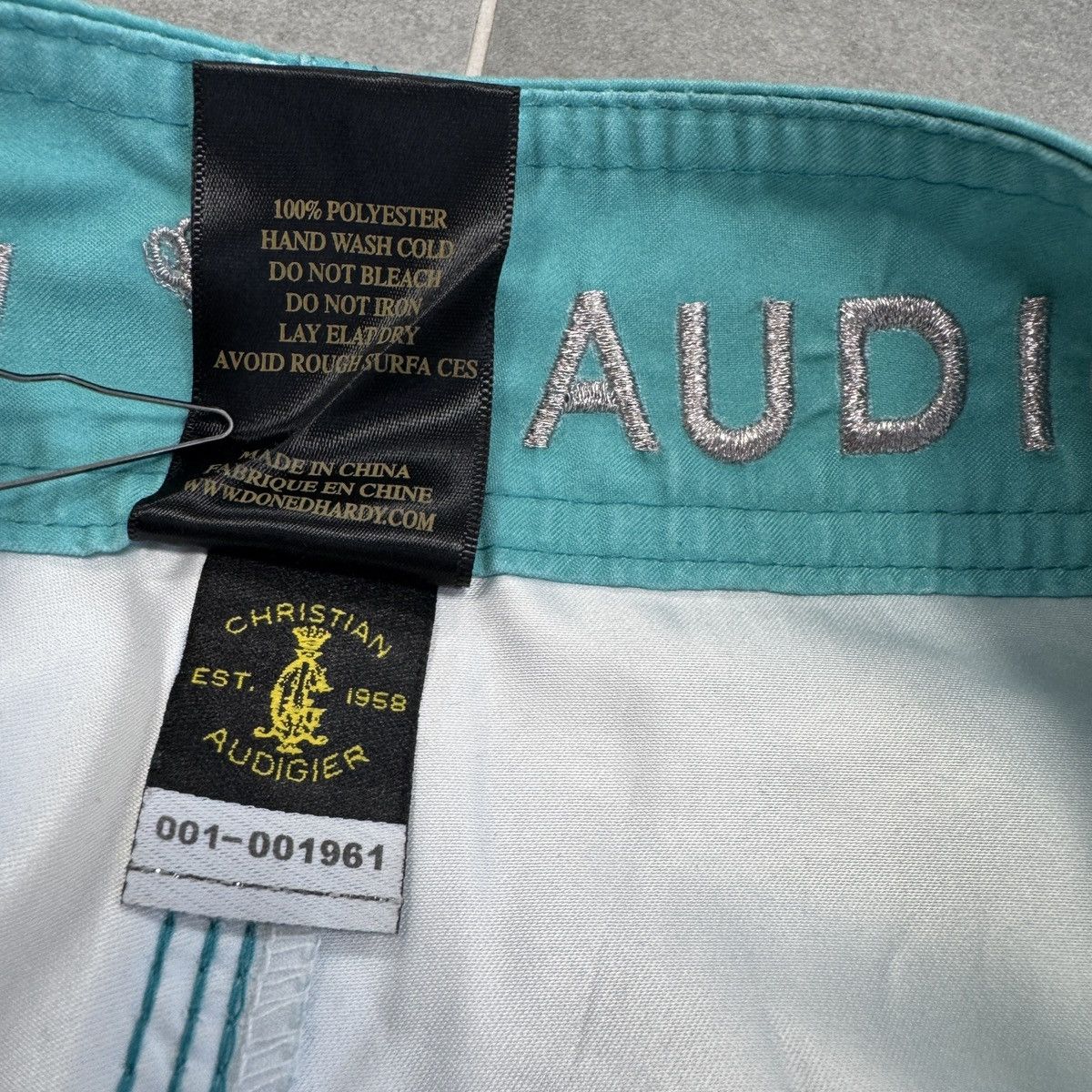 Christian Audigier Christian Audigier Surf Style Tattoo Y2K Board Men Shorts Size US 33 - 16 Thumbnail