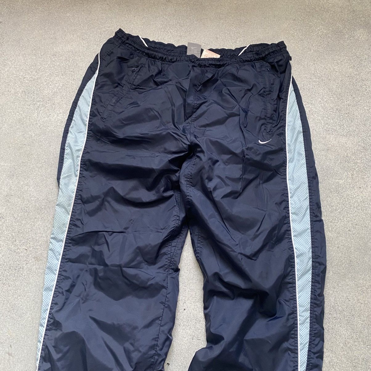 Nike VERY RARE vintage nike track pants size XXL Size US 36 / EU 52 - 2 Thumbnail