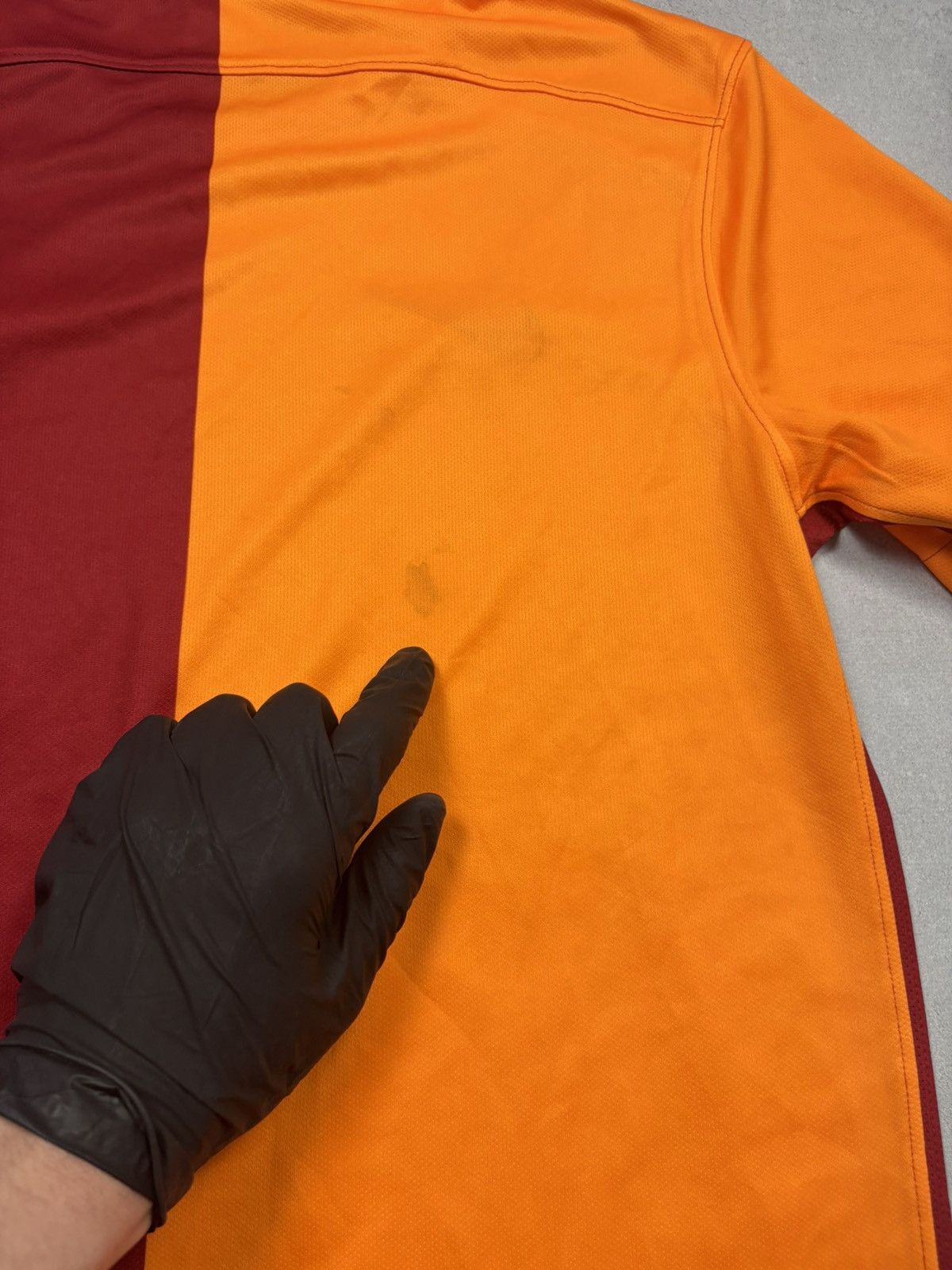 Nike Nike Galatasaray 2015 2016 Home Jersey Football Kit Shirt M Size US M / EU 48-50 / 2 - 14 Thumbnail