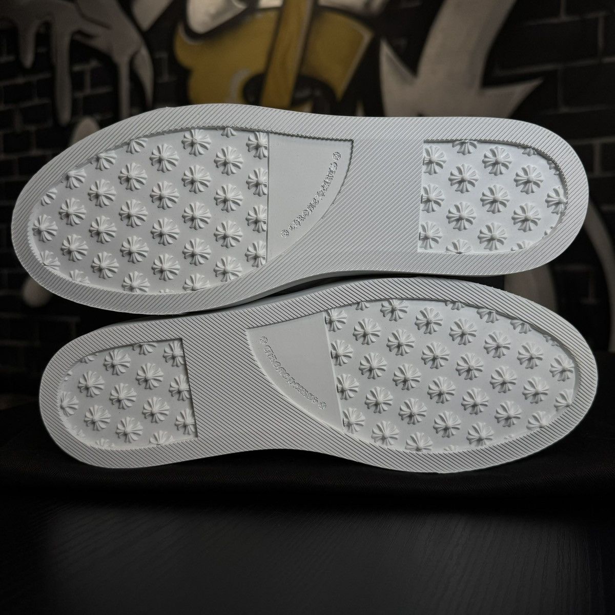 Chrome Hearts Chrome Hearts Dagger Slip On White Leather Size US 8 / EU 41 - 6 Thumbnail