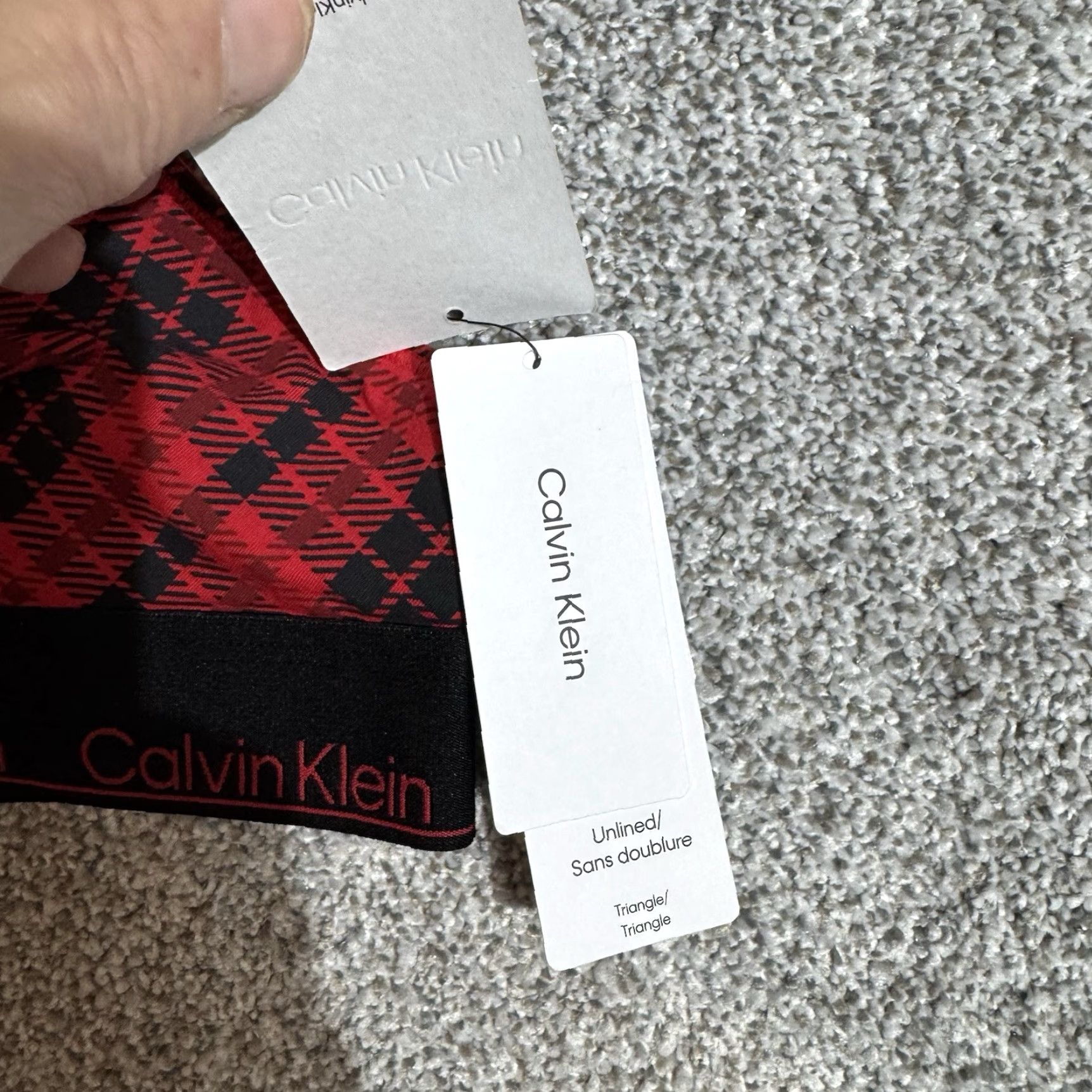 Calvin Klein Calvin Klein Bralette XS Women Triangle Crossback Plaid Preppy Minimalist Streetwear Red Wireless Logo Brand【200 chars max】 Size ONE SIZE - 3 Thumbnail