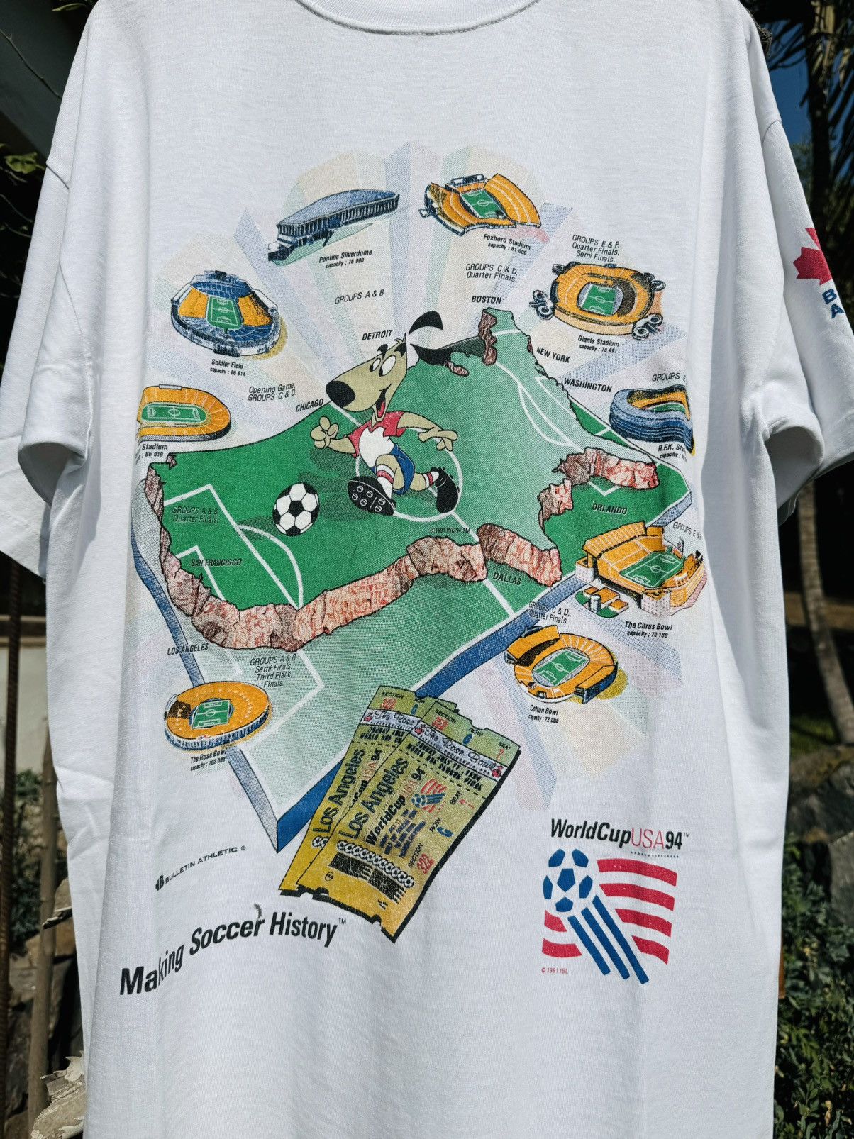 Vintage GRAIL Vintage 94 FIFA World Cup USA 1994 Size US M / EU 48-50 / 2 - 4 Thumbnail