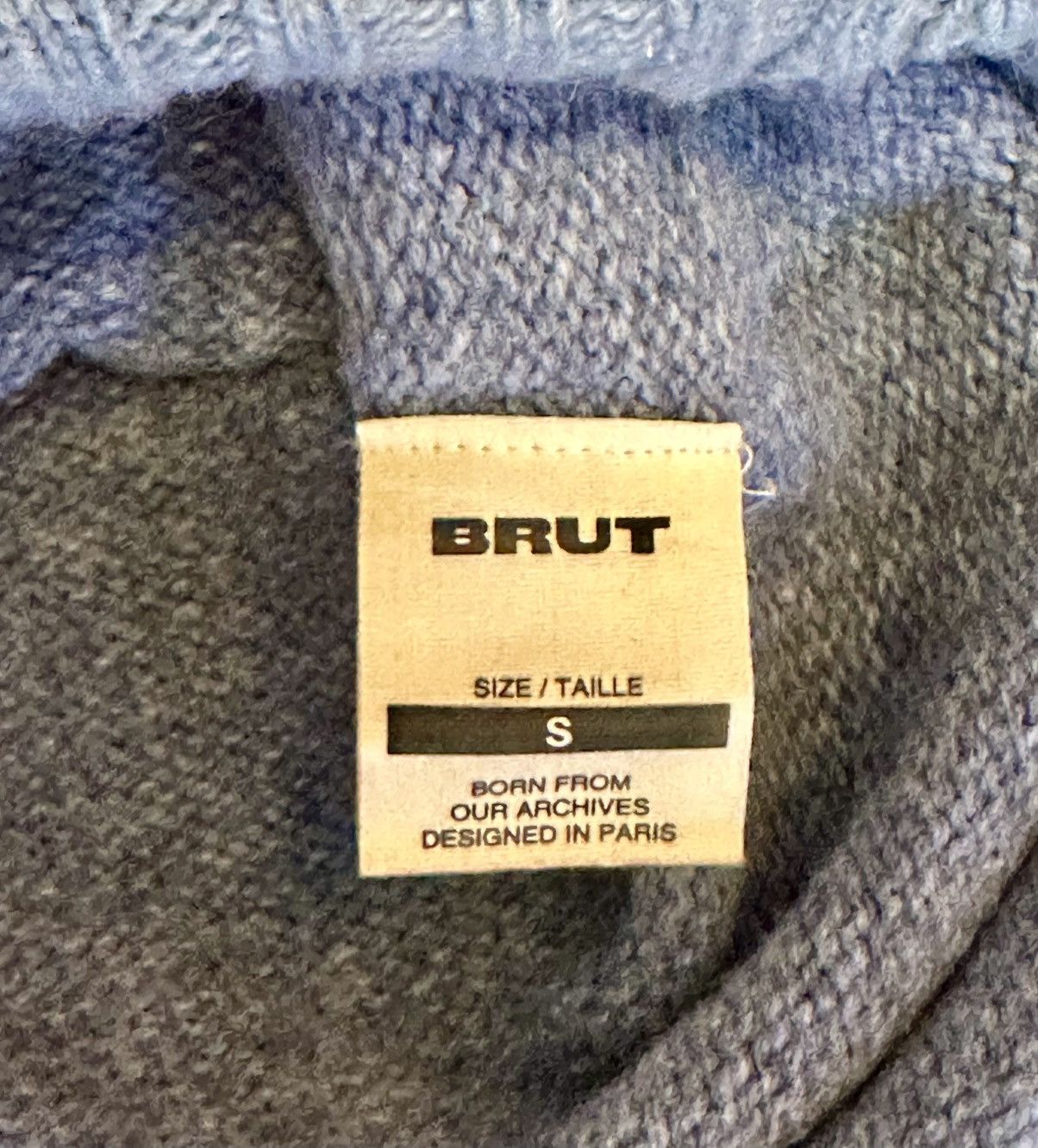 BRUT Archive BRUT Archive Shetland V-Neck Sweater Mid Blue Size US S / EU 44-46 / 1 - 3 Thumbnail