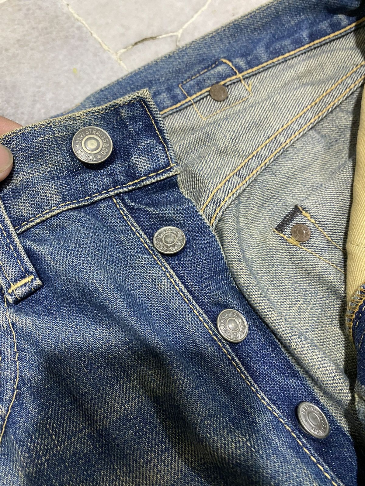 Levi's LEVIS BIG E LOT 37501 RIVETS SELVAGED Size US 28 / EU 44 - 9 Thumbnail