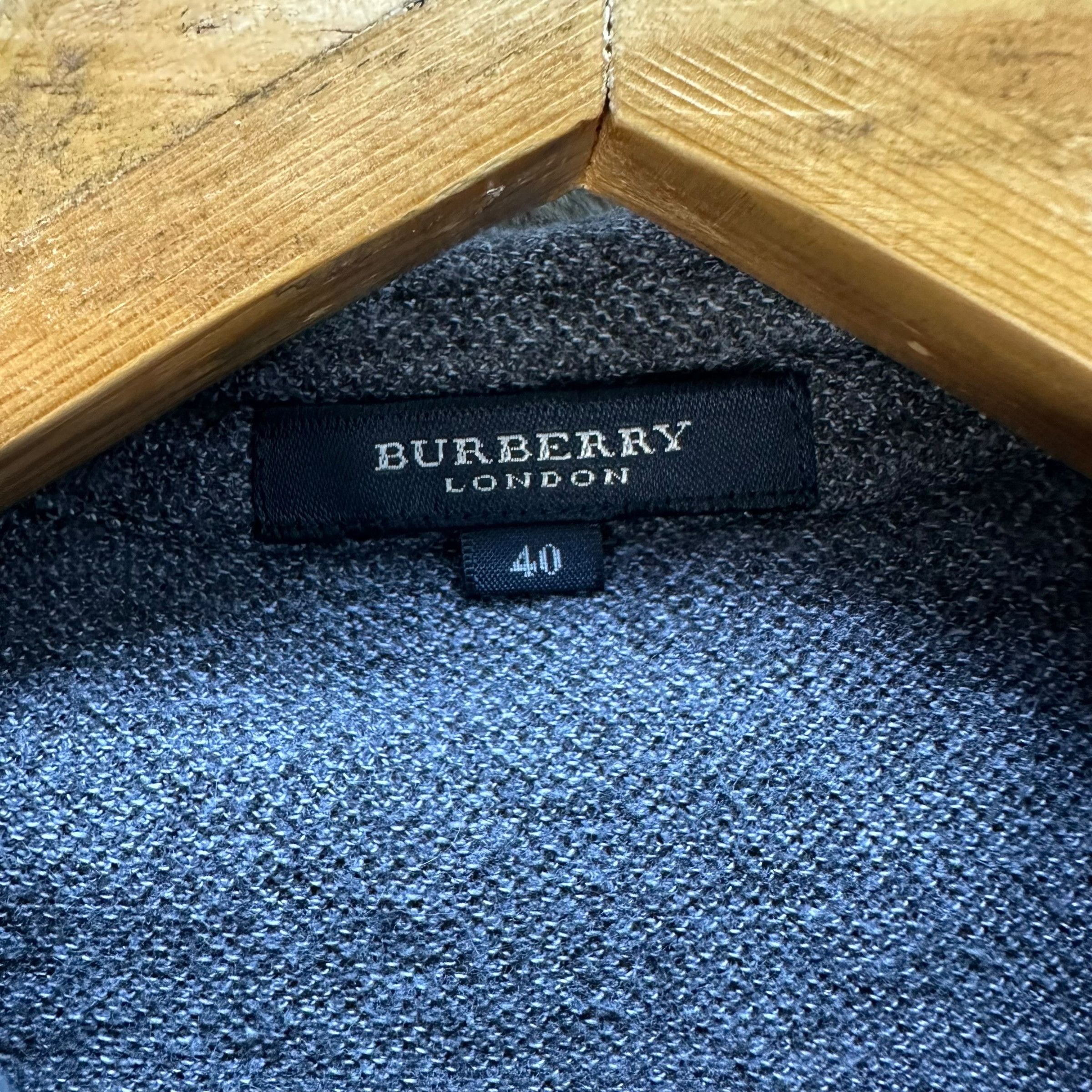 Burberry BURBERRY LONDON Short Sleeve Button Shirt #012-1422 Size US S / EU 44-46 / 1 - 7 Thumbnail