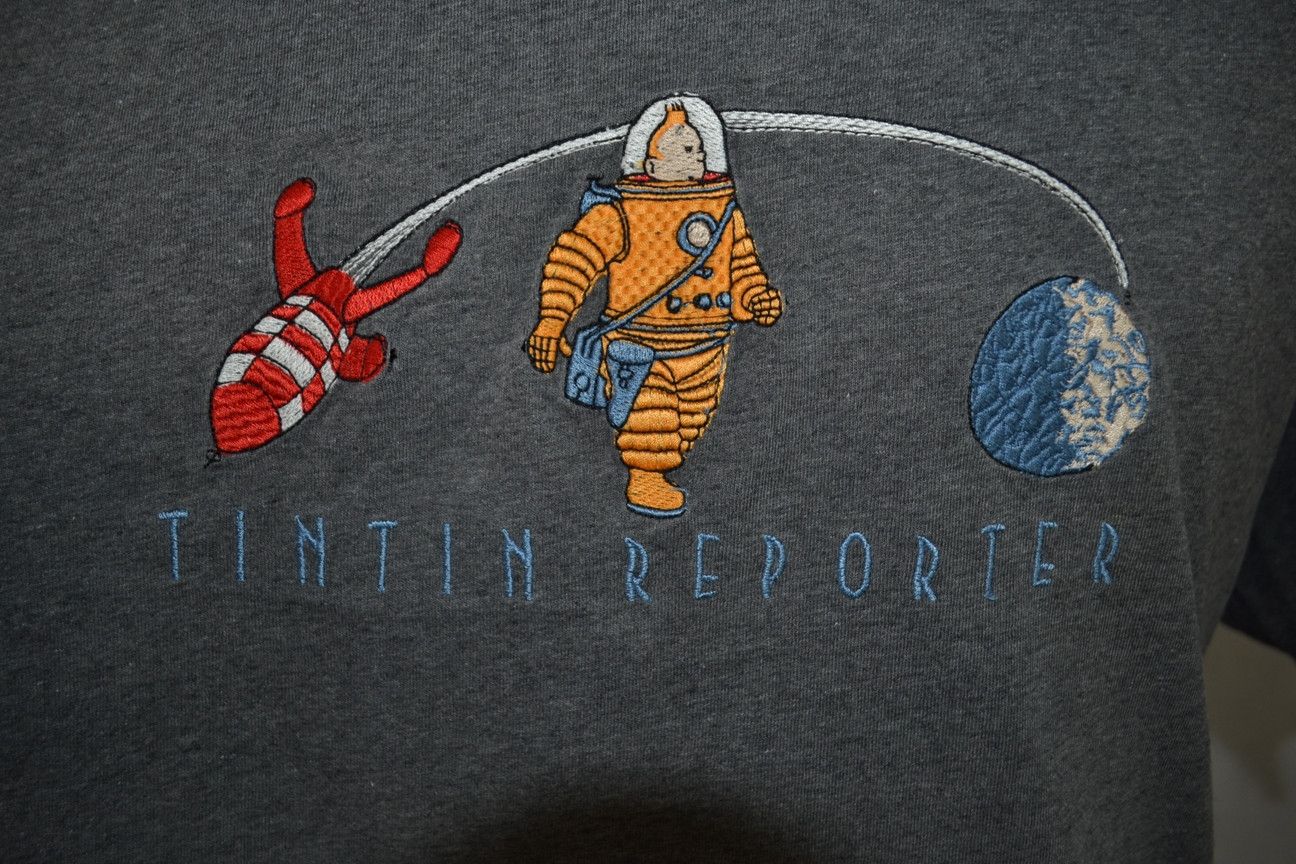Vintage Vintage Tintin Reporter Embroidered t-shirt Studio Aventures Size US L / EU 52-54 / 3 - 3 Thumbnail