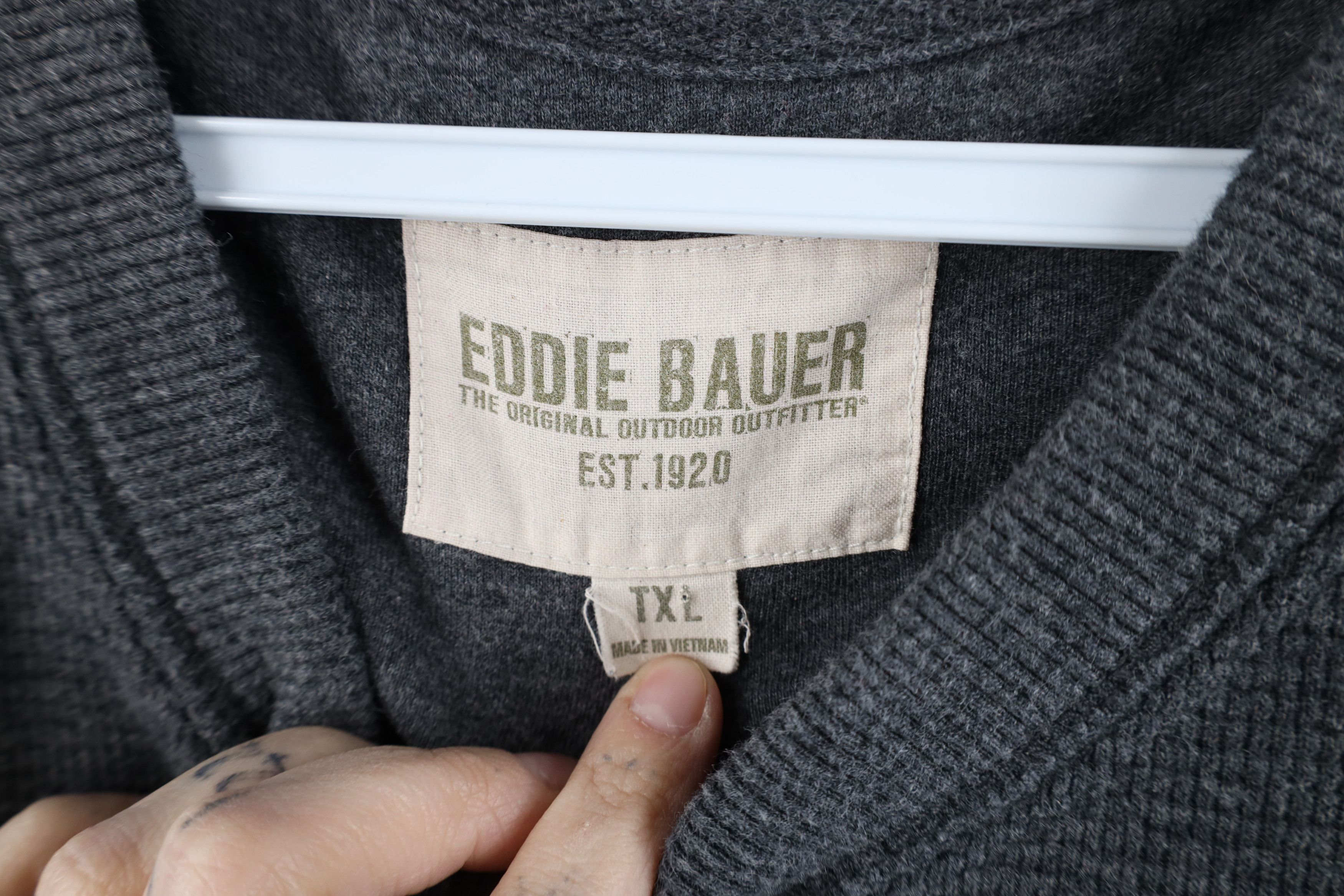 Eddie Bauer × Vintage Vintage Eddie Bauer Thermal Knit Long Sleeve Henley T-Shirt Size US XL / EU 56 / 4 - 5 Thumbnail