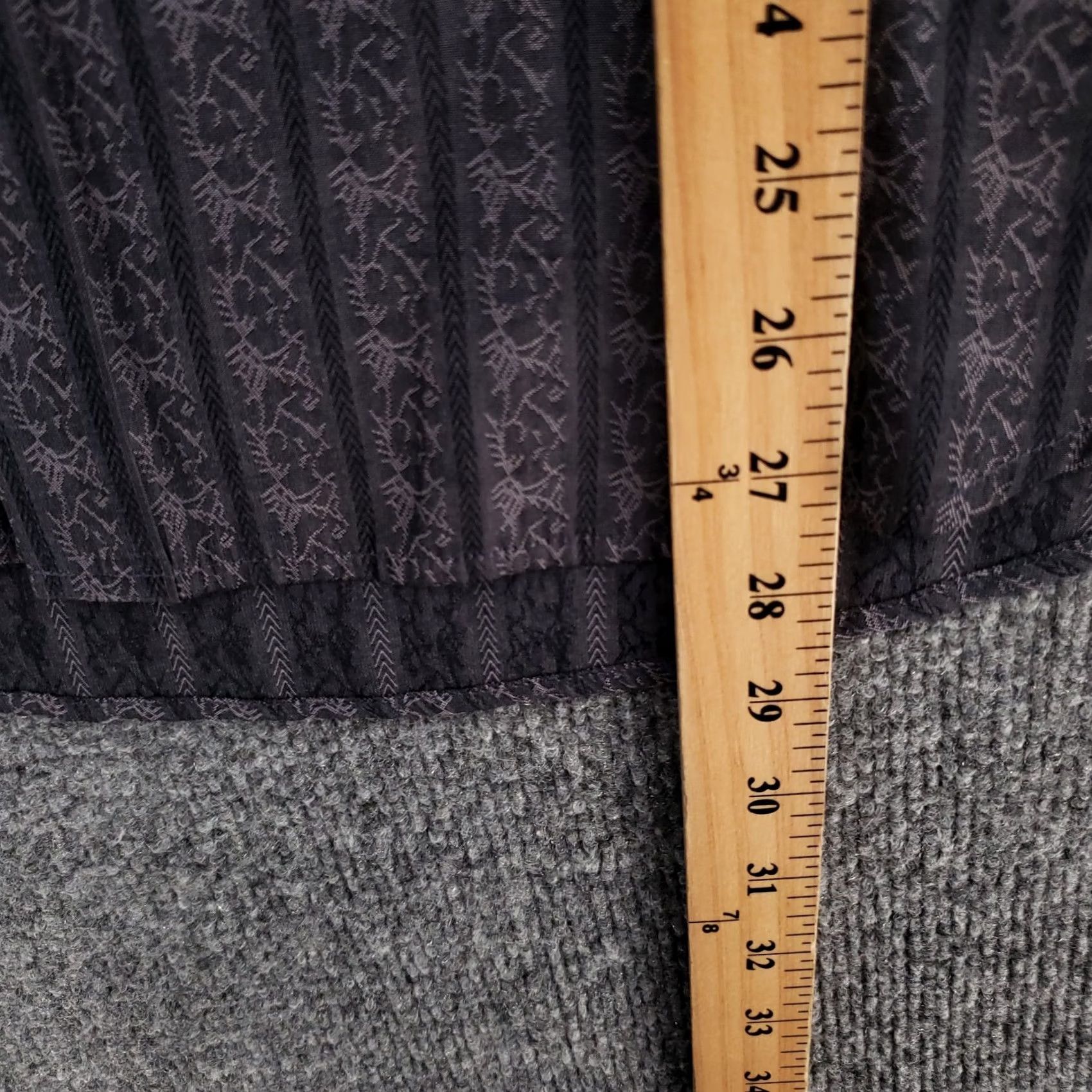Vintage 7 Diamonds Button-Up Shirt Mens L Gray Nightlife Long Sleeve Collared, 42 Chest, Cotton Blend, Button, Regular Fit Size US L / EU 52-54 / 3 - 6 Thumbnail