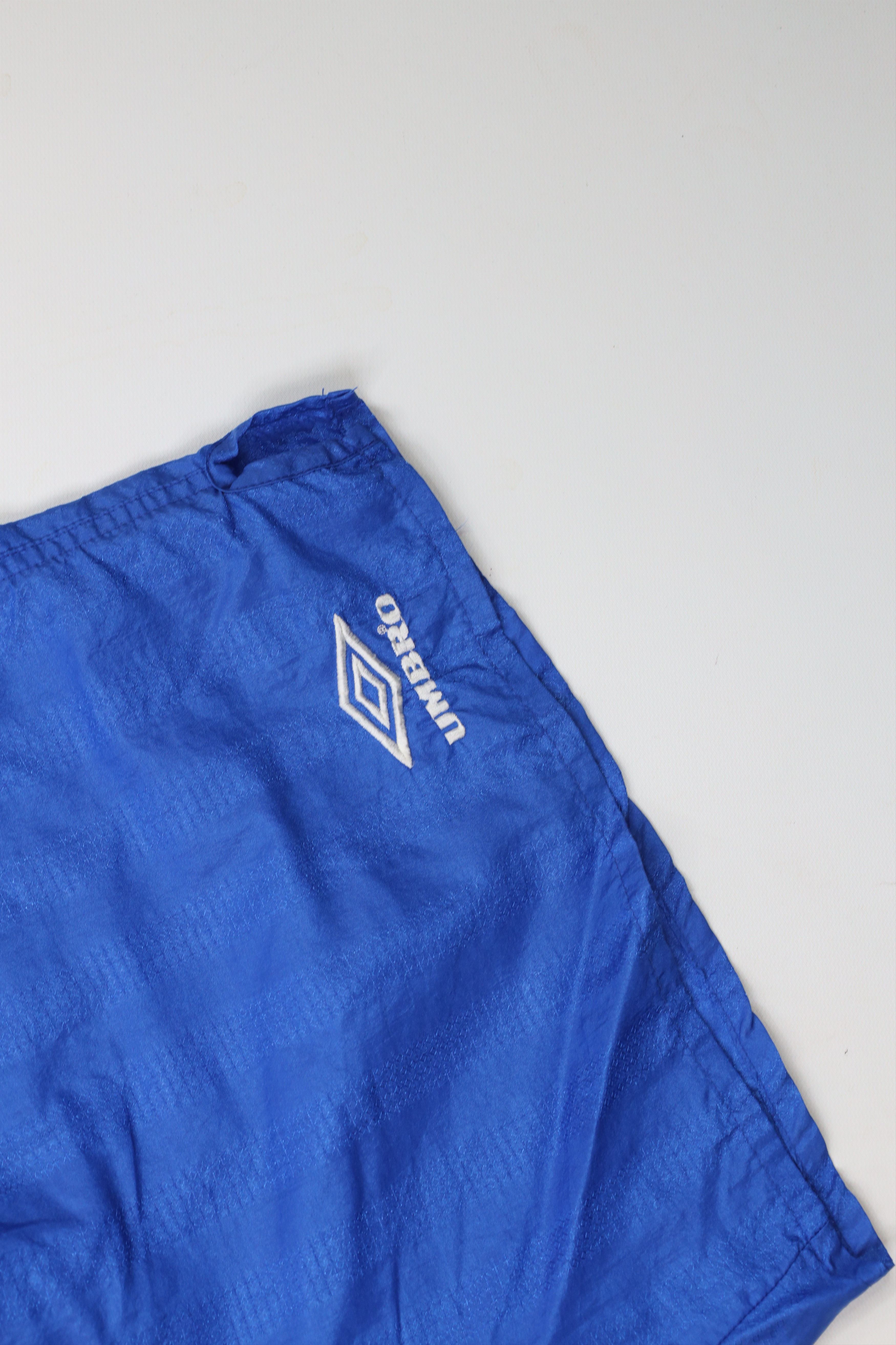 Umbro × Vintage Vintage 90s Umbro Striped Running Soccer Shorts Blue Nylon Size US 34 / EU 50 - 5 Thumbnail