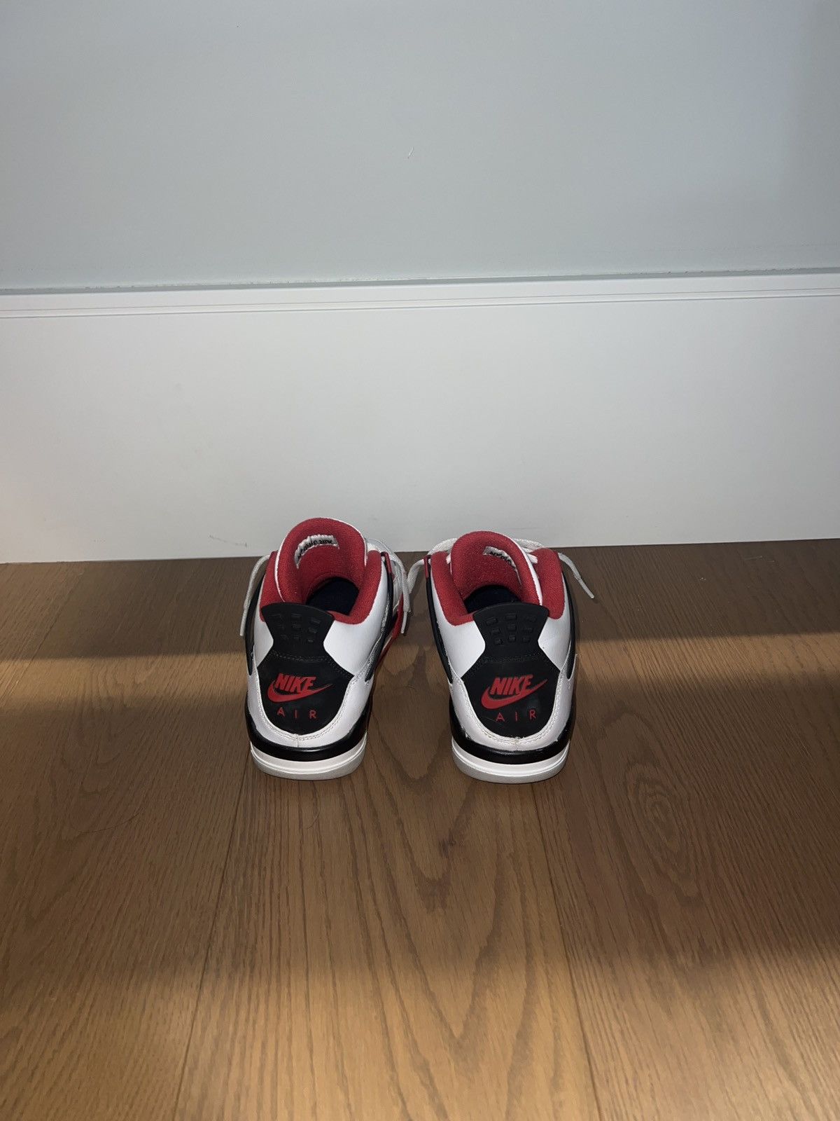 Jordan Brand Jordan 4 fire red 2020 gs’ size 7 Size US 7 / EU 40 - 4 Thumbnail