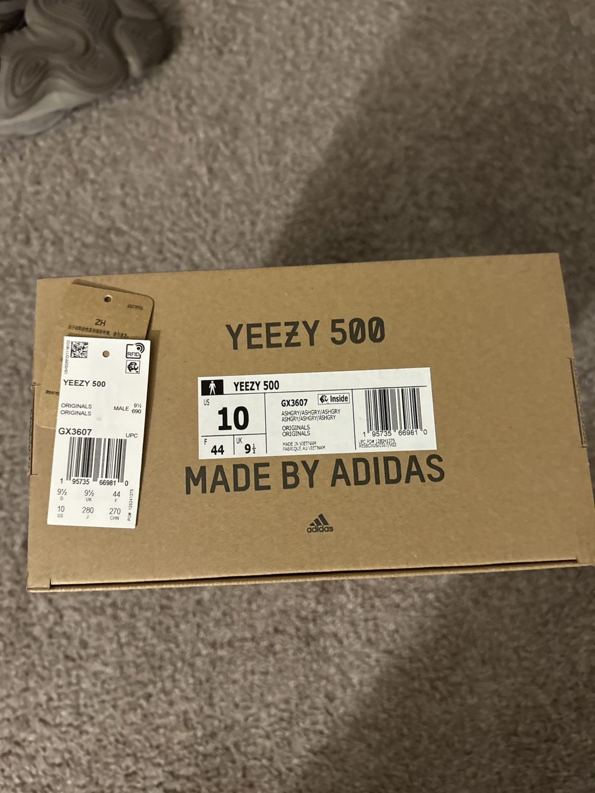 Adidas × Yeezy Yeezy 500 Size US 10 / EU 43 - 3 Thumbnail