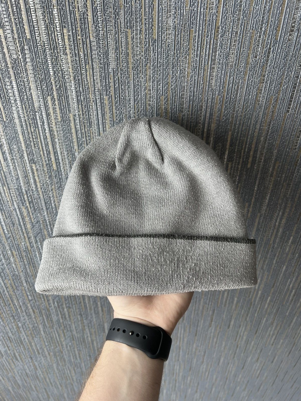 Nike Nike Reversible Acrylic Cap Hat (Y0327) Size ONE SIZE - 2 Thumbnail