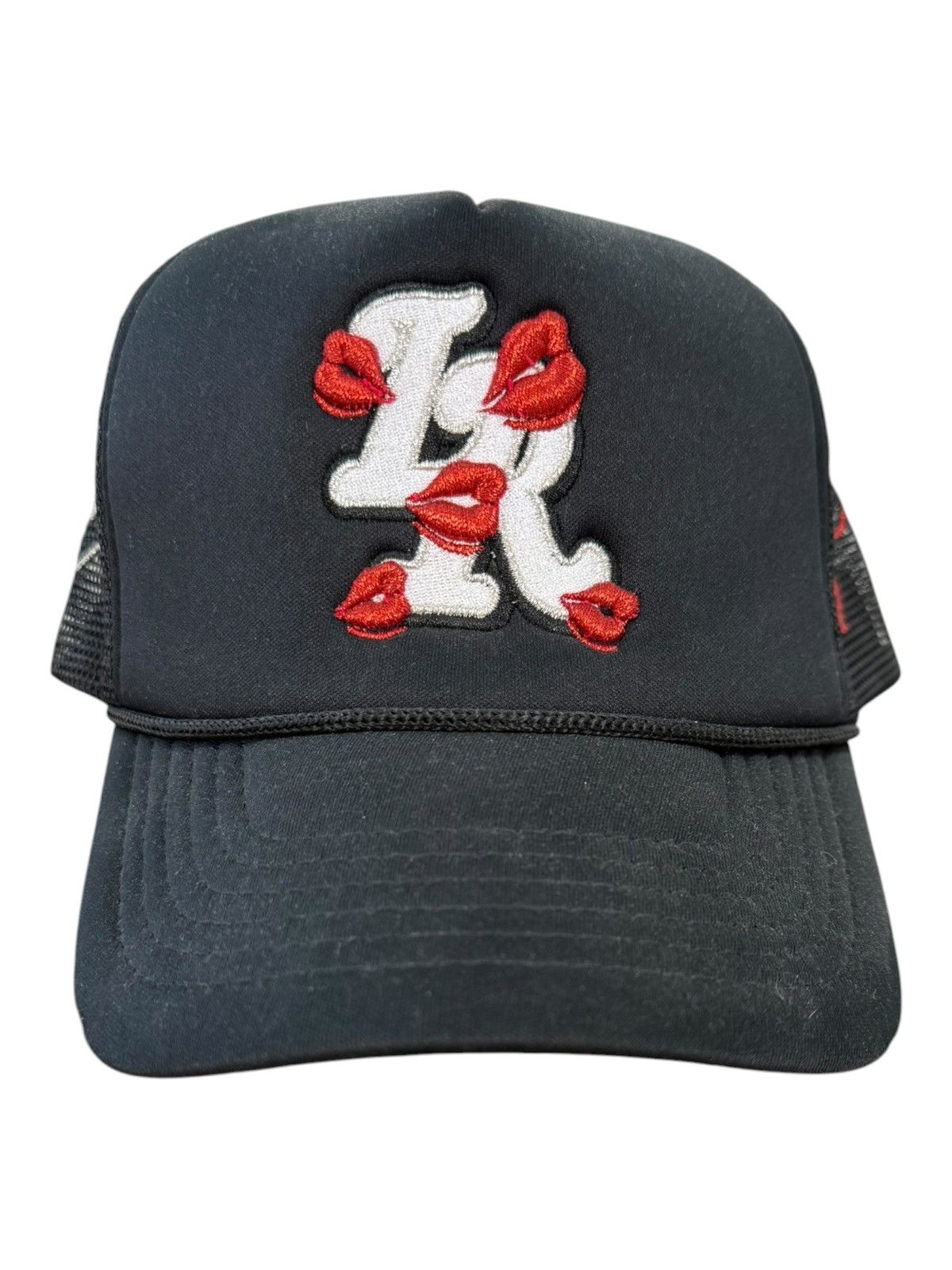 LaRopa la ropa “kiss” black/red trucker hat Size ONE SIZE - 1 Thumbnail