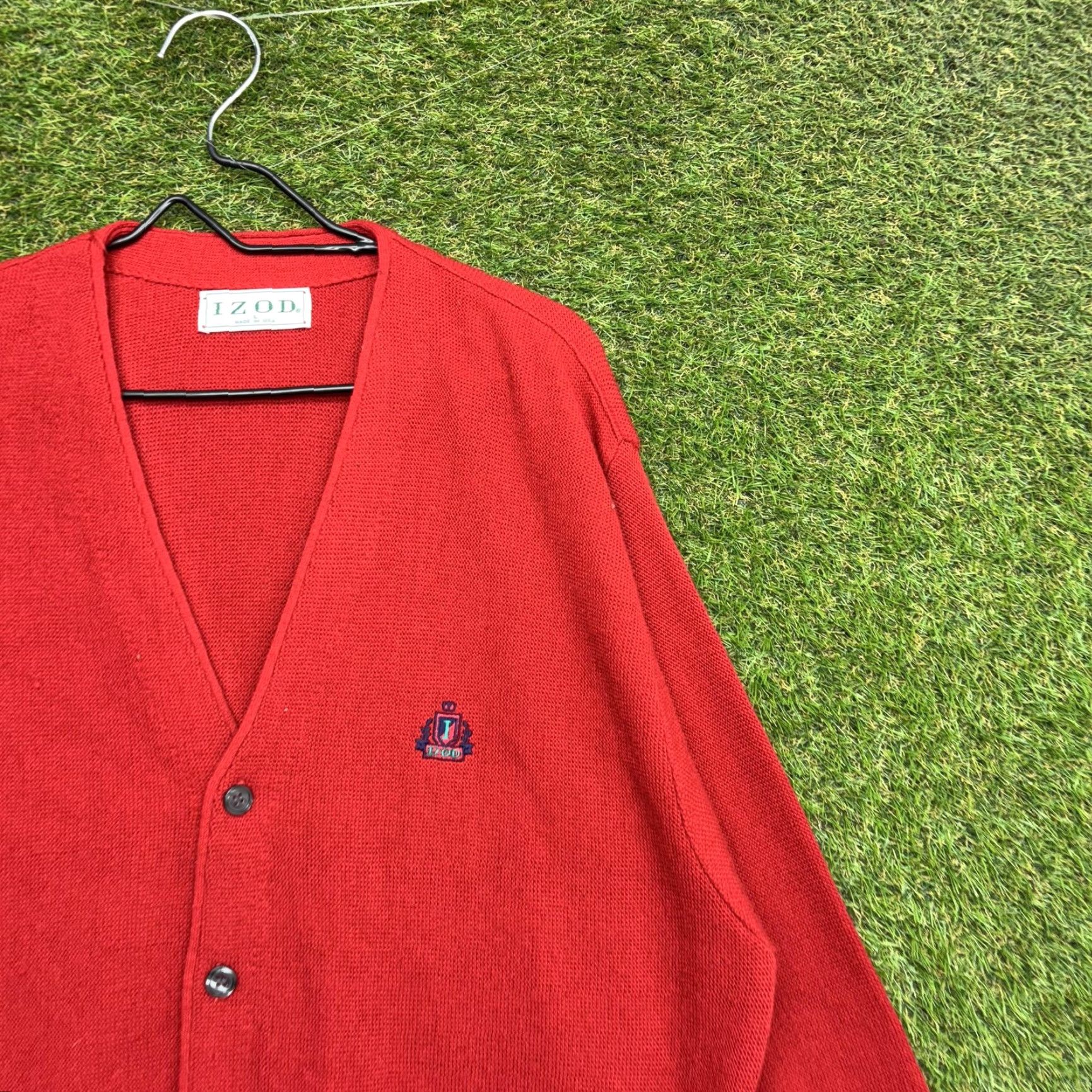 Izod VINTAGE IZOD Cardigan Sweater Mens Large Red Knit Crest Logo Preppy All Seasons Size US L / EU 52-54 / 3 - 2 Thumbnail