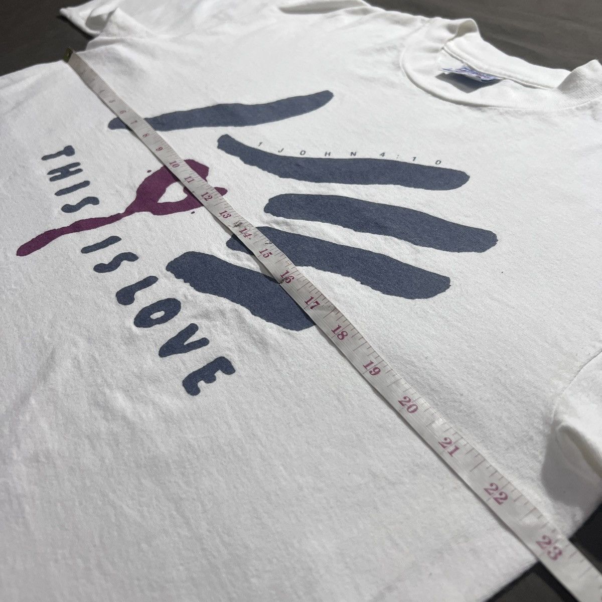 Vintage Vintage 90s THIS IS LOVE Jesus God Holy Bible Promo Tee XL Size US XL / EU 56 / 4 - 6 Thumbnail