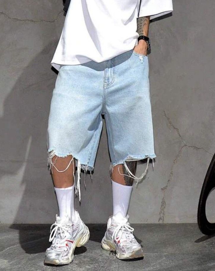 Jean Korean style ripped light jeans shorts jorts Size US 32 / EU 48 - 5 Thumbnail