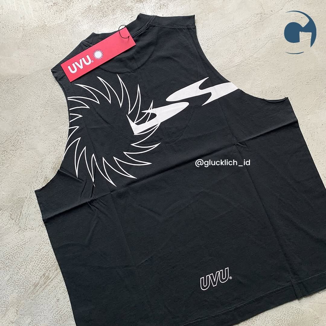 UVU UVU, Divine Stampede “London Marathon” Cut Off in Black Size US S / EU 44-46 / 1 - 3 Thumbnail