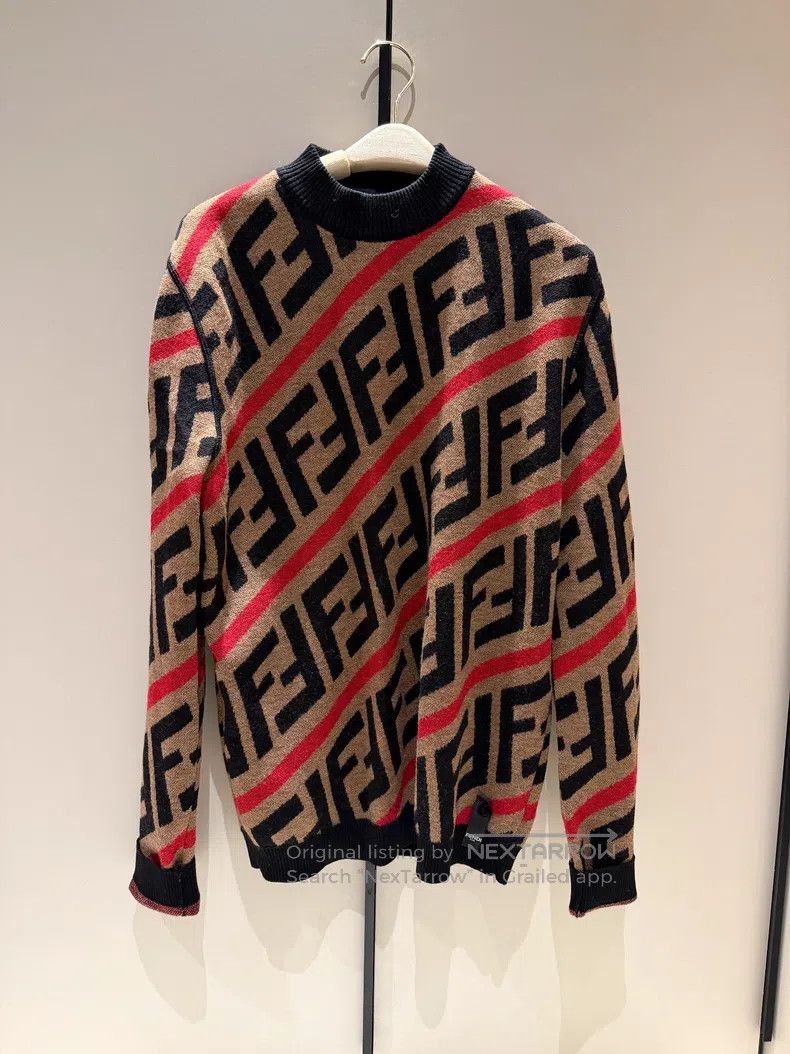 Fendi Fendi Full print logo wool knit sweater Size US M / EU 48-50 / 2 - 1 Thumbnail