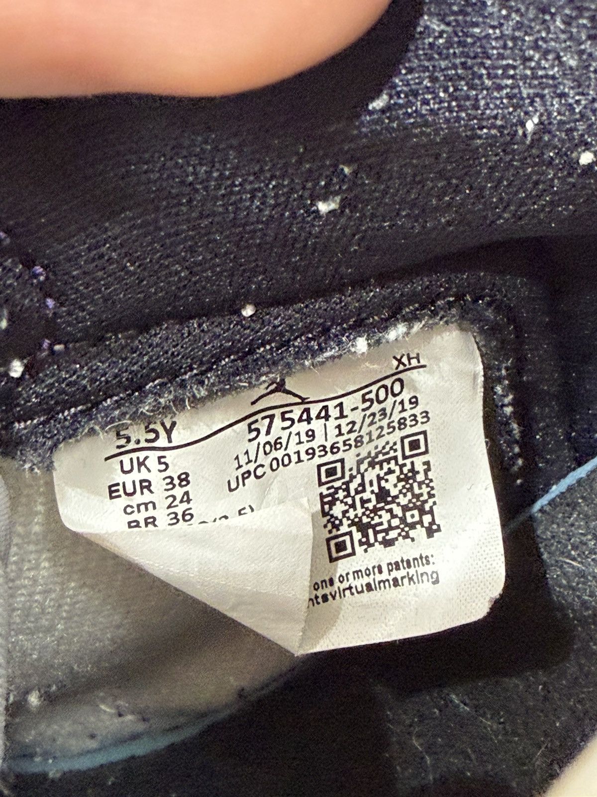 Jordan Brand Air Jordan 1 Court Purple Size 5.5Y (2020) Size US 5.5 / EU 38 - 10 Thumbnail