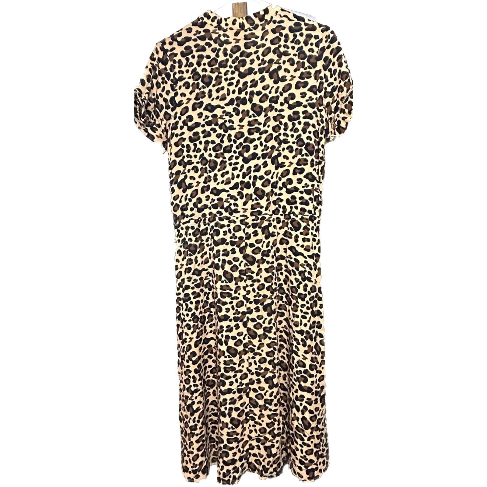 Shein SHEIN Leopard Print Dress Women Small V Neck Tie Waist Button Front Short Sleeve Maxi Summer Casual Womens Size 28" / US 6 / IT 42 - 6 Thumbnail