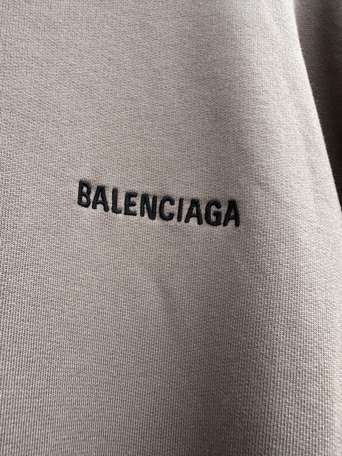 Balenciaga Balenciaga Sweatshirt Size US L / EU 52-54 / 3 - 2 Thumbnail