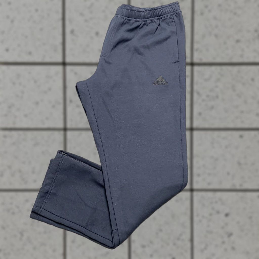 Adidas Pants Mens 2XL Navy Blue FL Taper Pant Zip Pockets Lined Fleece 100% Polyester Gym & Training Track Pants Mens