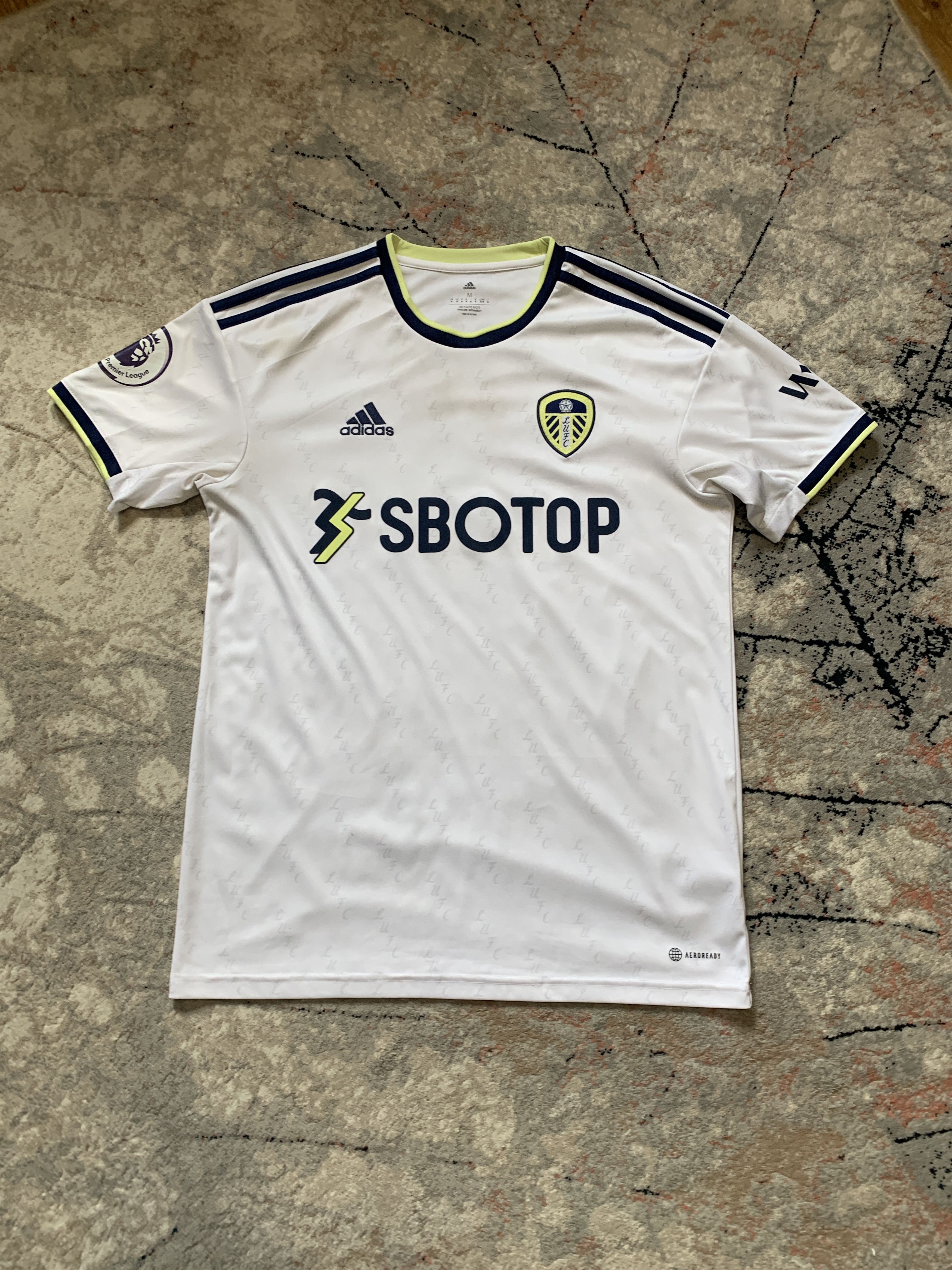 Adidas Adidas Leeds United AARONSON 7 Jersey 2022/2023 Size US M / EU 48-50 / 2 - 2 Thumbnail