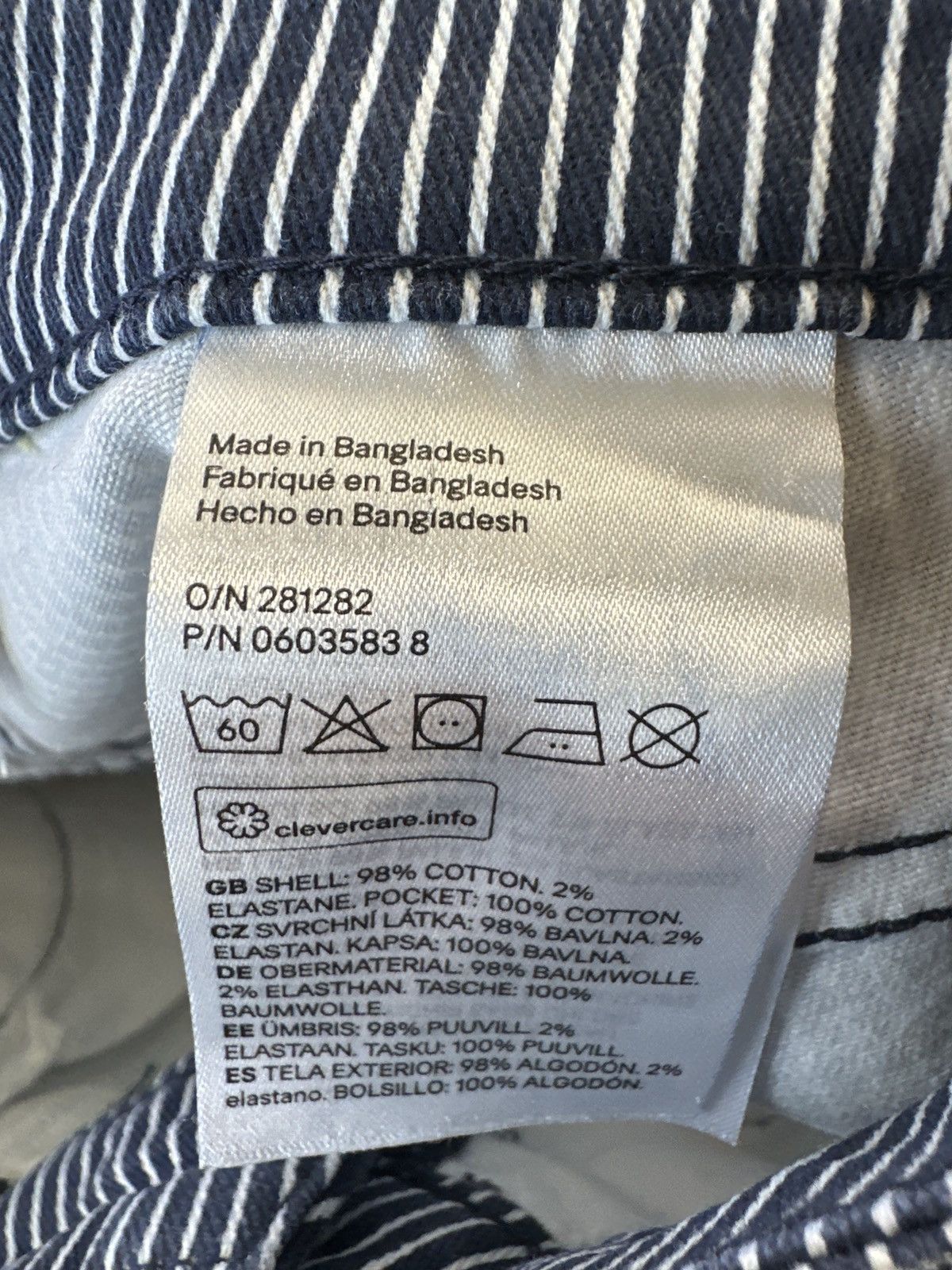 H&M H&M Black & White Striped Shorts Size 25" / US 0 / IT 36 - 5 Thumbnail