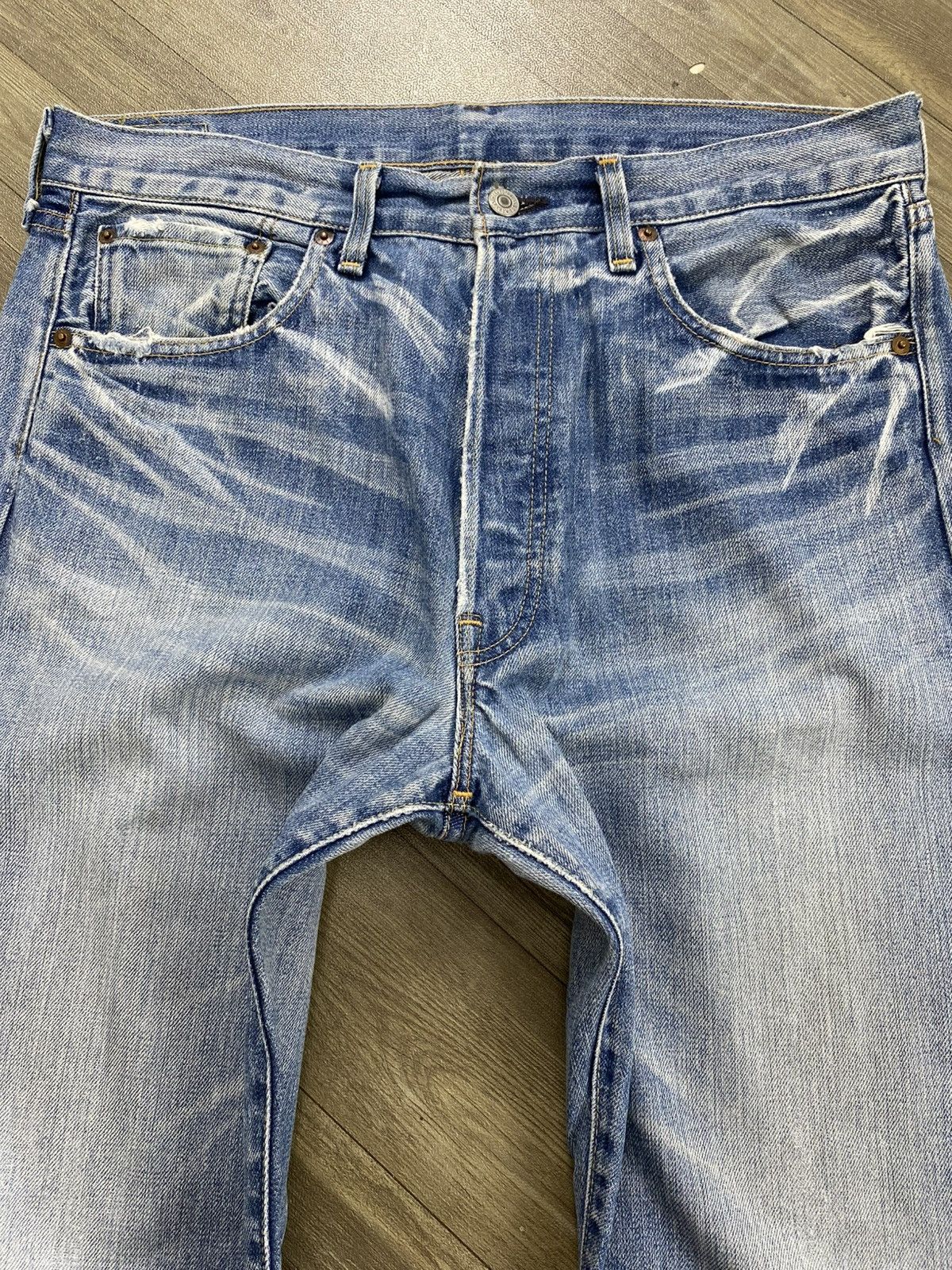 Levi's Vintage Clothing Vintage Levis LVC 501XX Distressed 36x36 Selvedge Blue Jeans Size US 36 / EU 52 - 6 Thumbnail