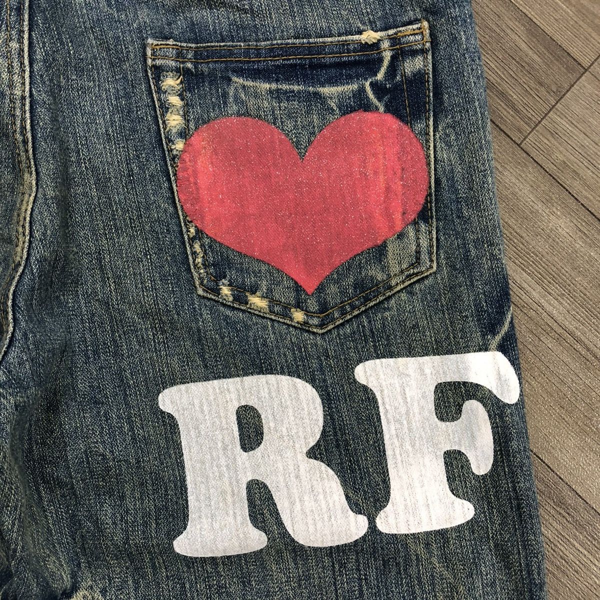 If Six Was Nine × Japanese Brand 2000s Crazy Distressed Point Loma I ❤️ Surf Baggy Jeans LGB Size US 31 - 17 Thumbnail