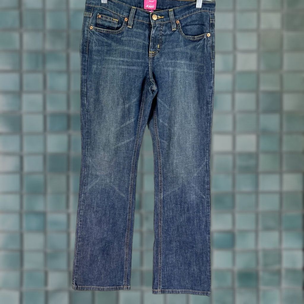 Drew Drew Jeans Denim Straight Leg Women's Size 4 Blue 30X33 Size 27" / US 4 / IT 40 - 1 Thumbnail