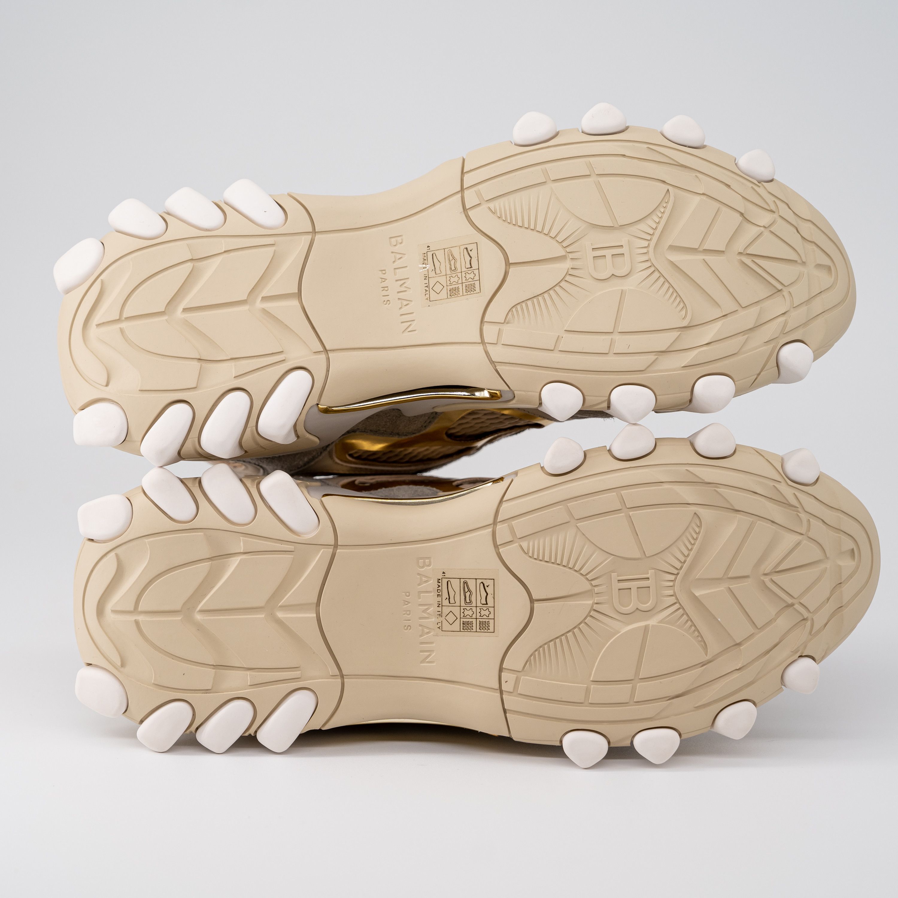 Balmain size 40/ US 7 - Balmain B-East Grey Gold suede sneakers Size US 7 / EU 40 - 4 Thumbnail