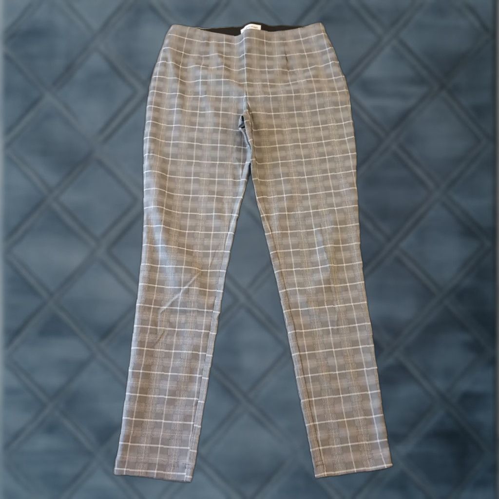 Calvin Klein Calvin Klein Ankle Pants Womens Size 8 Gray Plaid Skinny Stretch Pull On 28x28 Size 30" / US 8 / IT 44 - 1 Thumbnail