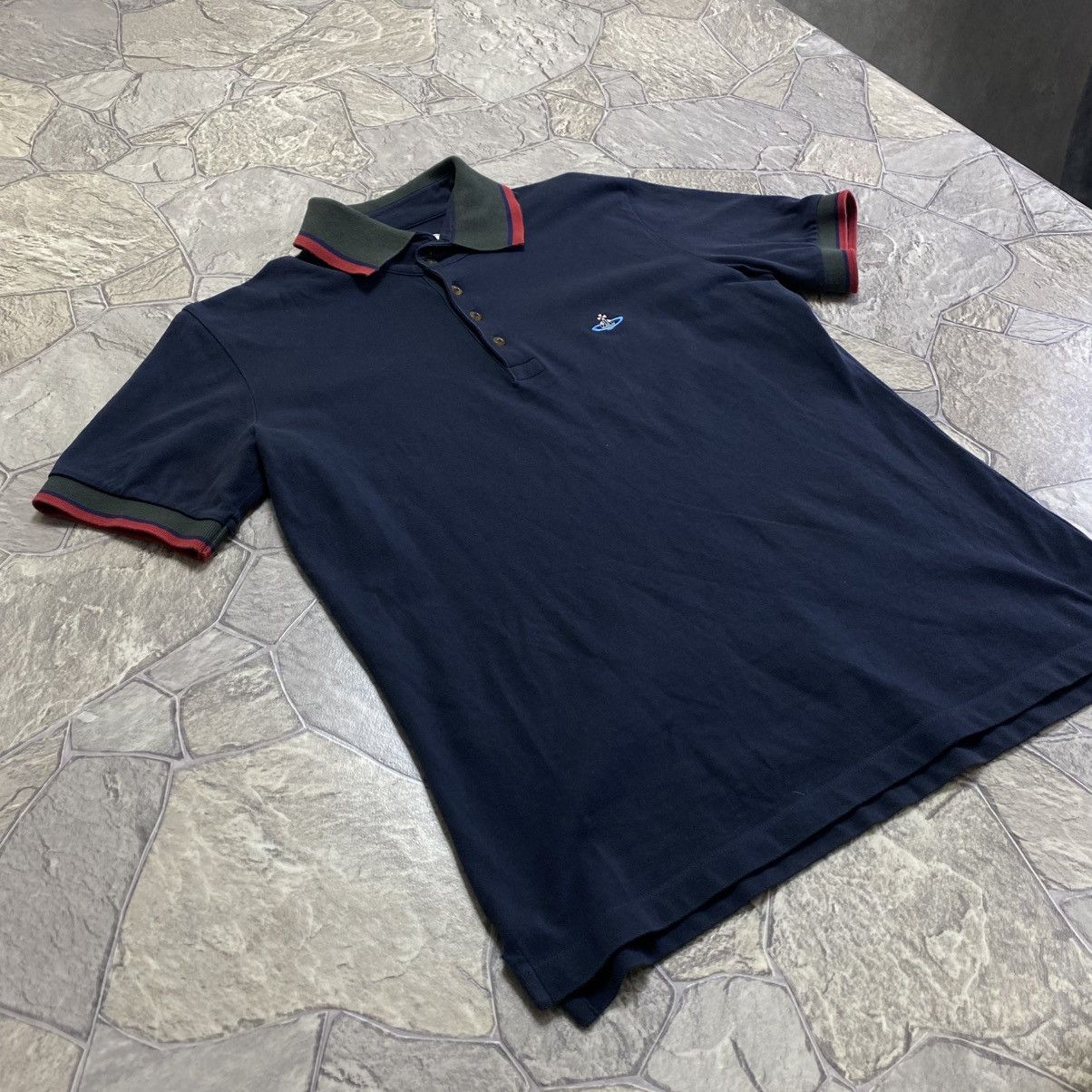Vivienne Westwood Vivienne Westwood Polo T-Shirt Vintage Small Orb Logo Luxury Size US XL / EU 56 / 4 - 3 Thumbnail