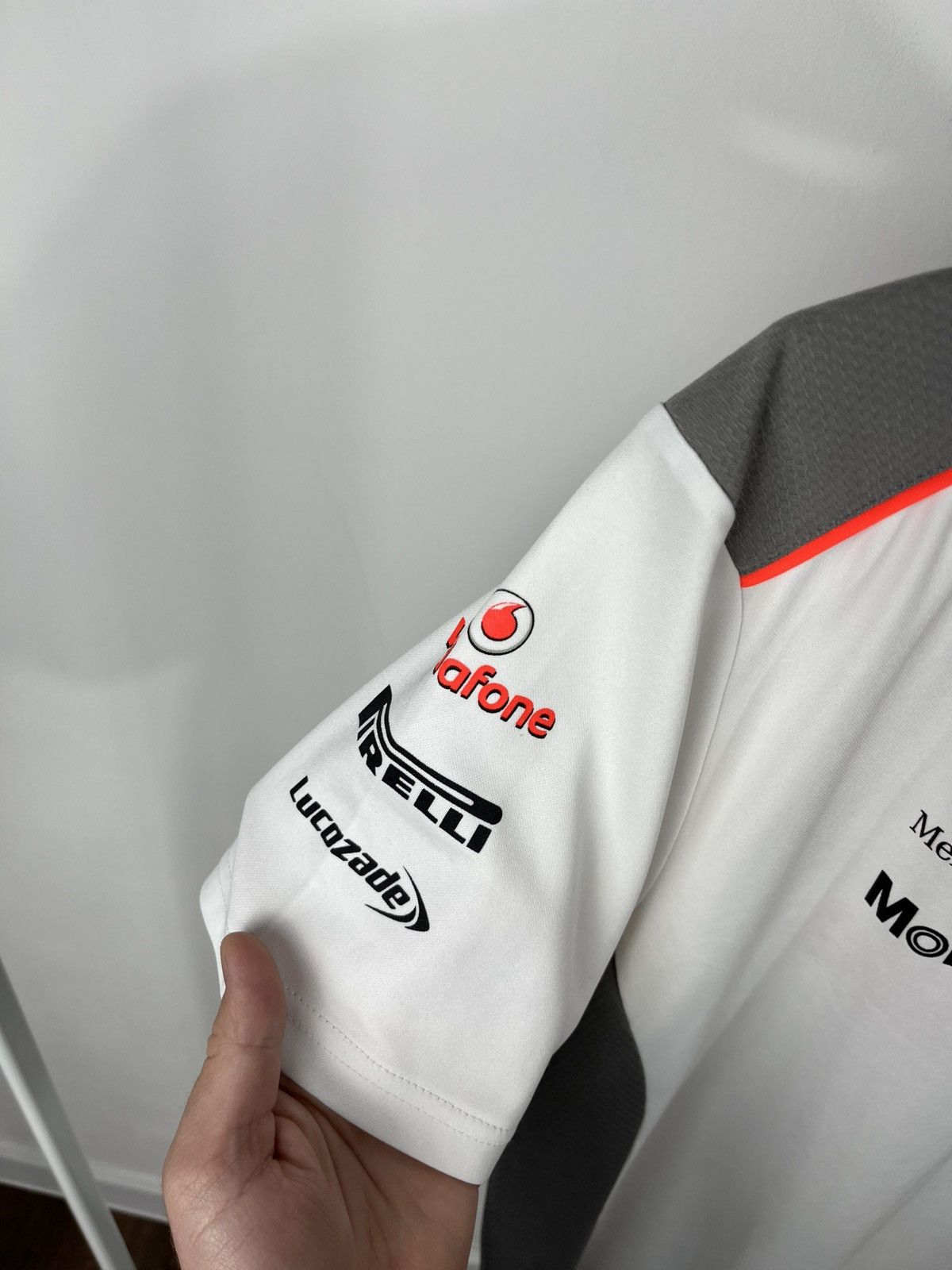 Mercedes-Benz Hugo Boss McLaren Mercedes Vodafone F1 Team Shirt Racing Tee Size US L / EU 52-54 / 3 - 5 Thumbnail