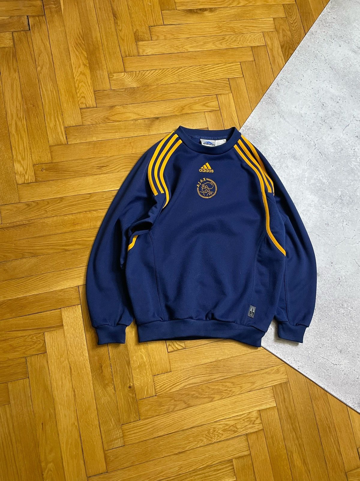 Adidas Vintage 90s Adidas Ajax Amsterdam football Sweatshirt Size US S / EU 44-46 / 1 - 2 Thumbnail