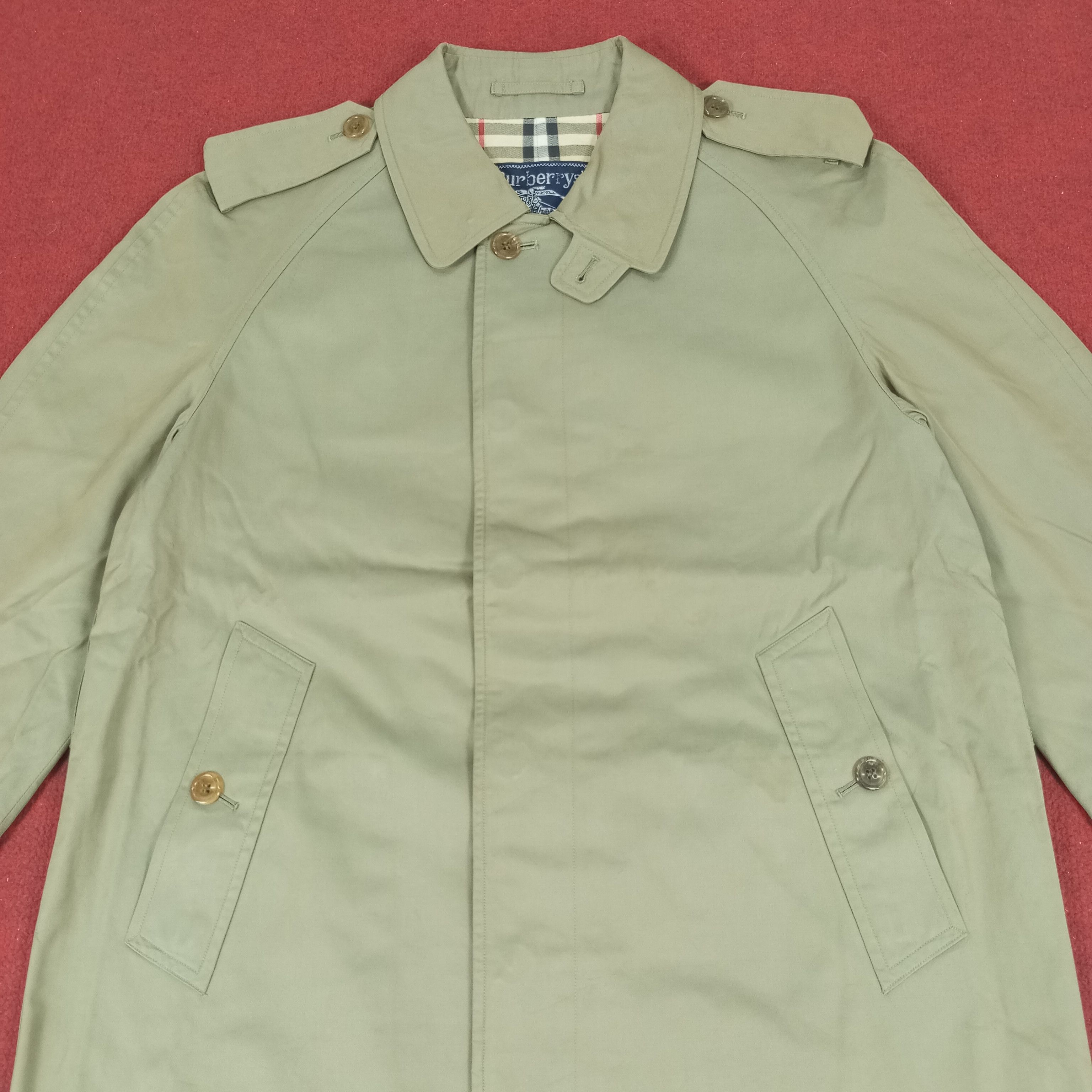 Burberry × Vintage Burberrys Fashion Winter Style Trench Coat Jacket Size US M / EU 48-50 / 2 - 2 Thumbnail
