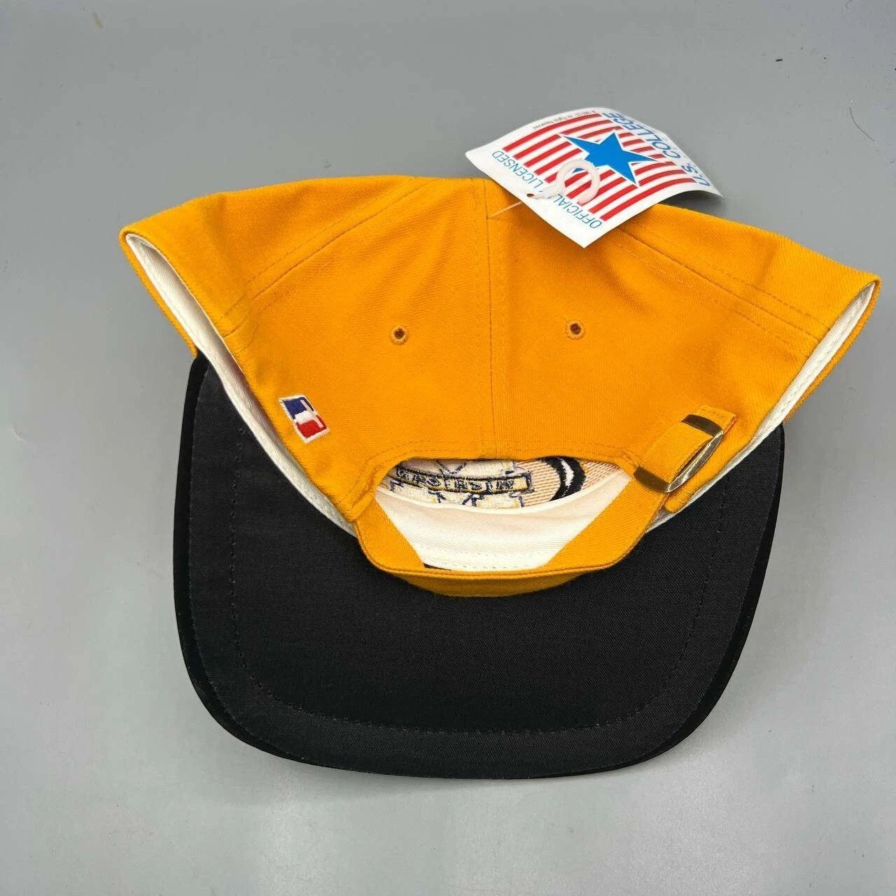 Twins Enterprise Inc. × Vintage Michigan Wolverines Hat Men Twins Enterprise Strap Back Size ONE SIZE - 6 Thumbnail