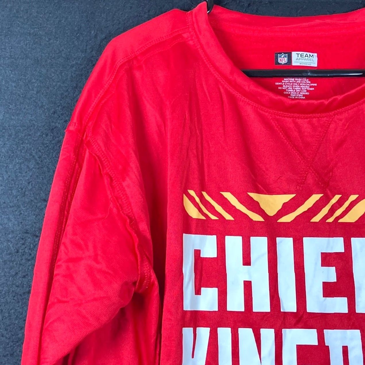 NFL NFL Womens Sweatshirt Red Chiefs Kingdom Pullover Fleece Medium Size M / US 6-8 / IT 42-44 - 4 Thumbnail