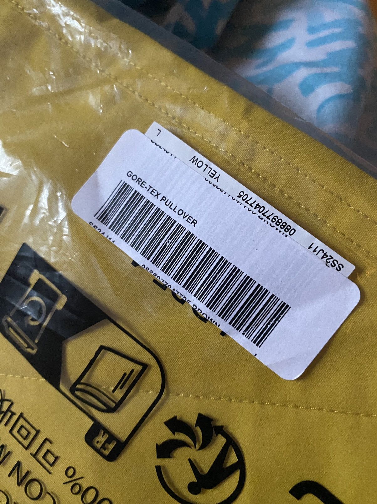 Goretex × Supreme Supreme Gore-Tex Anorak Yellow Size Large Size US L / EU 52-54 / 3 - 7 Thumbnail