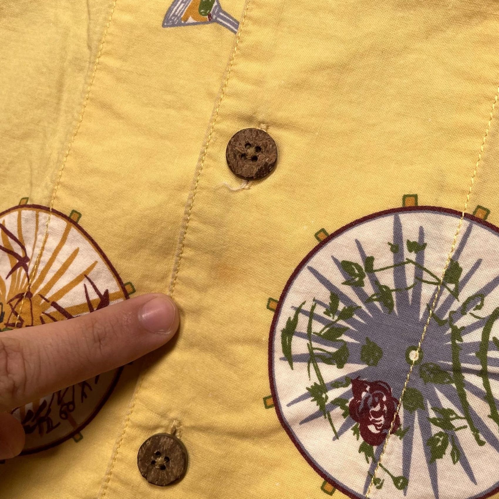 Tommy Bahama Tommy Bahama Shirt Mens Medium Yellow Shaken Not Stirred Hawaiian Aloha Cocktail Graphic Print Size US M / EU 48-50 / 2 - 6 Thumbnail