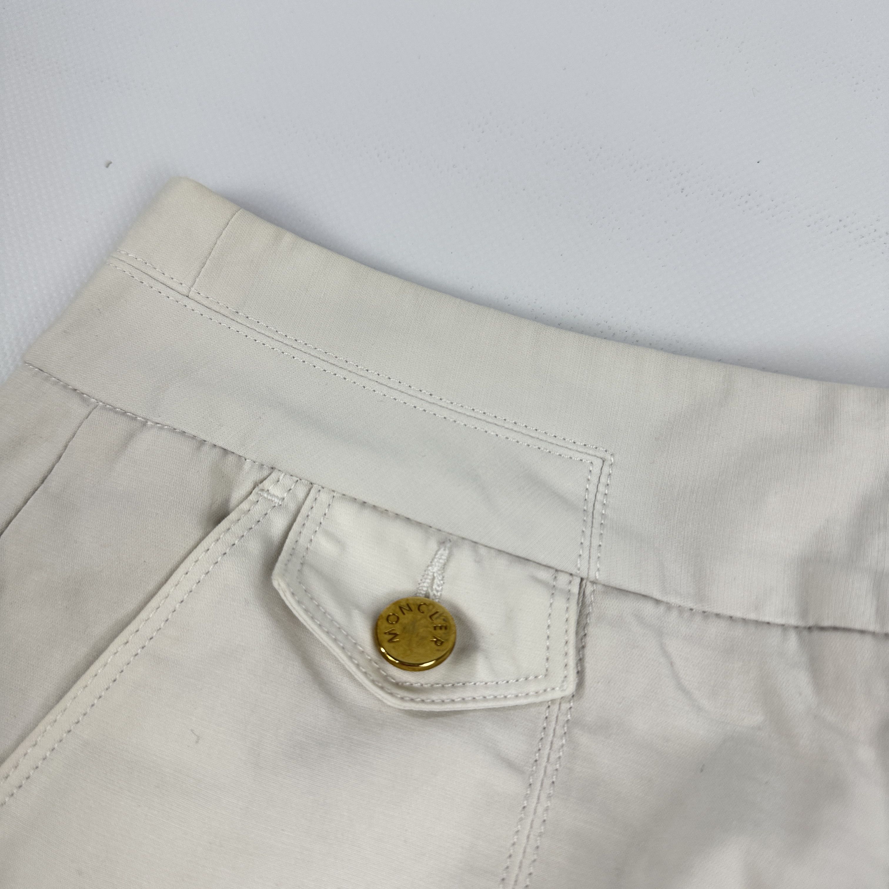 Moncler Gonna Moncler Logo Retro – 40 IT Size 26" / US 2 / IT 38 - 2 Thumbnail