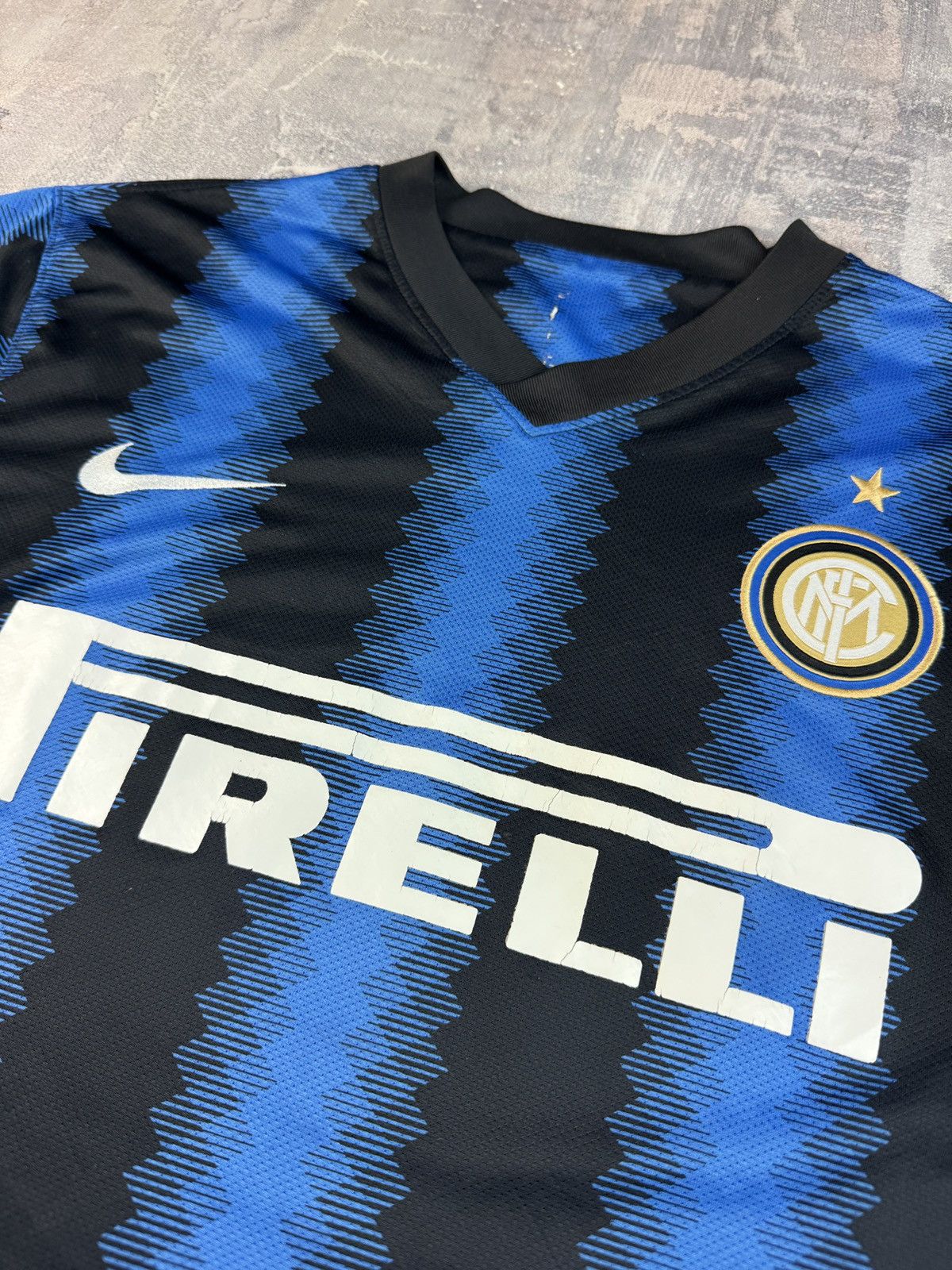 Nike Inter Milan 2010/11 Home Football Shirt Soccer Jersey Sz L Size US L / EU 52-54 / 3 - 4 Thumbnail
