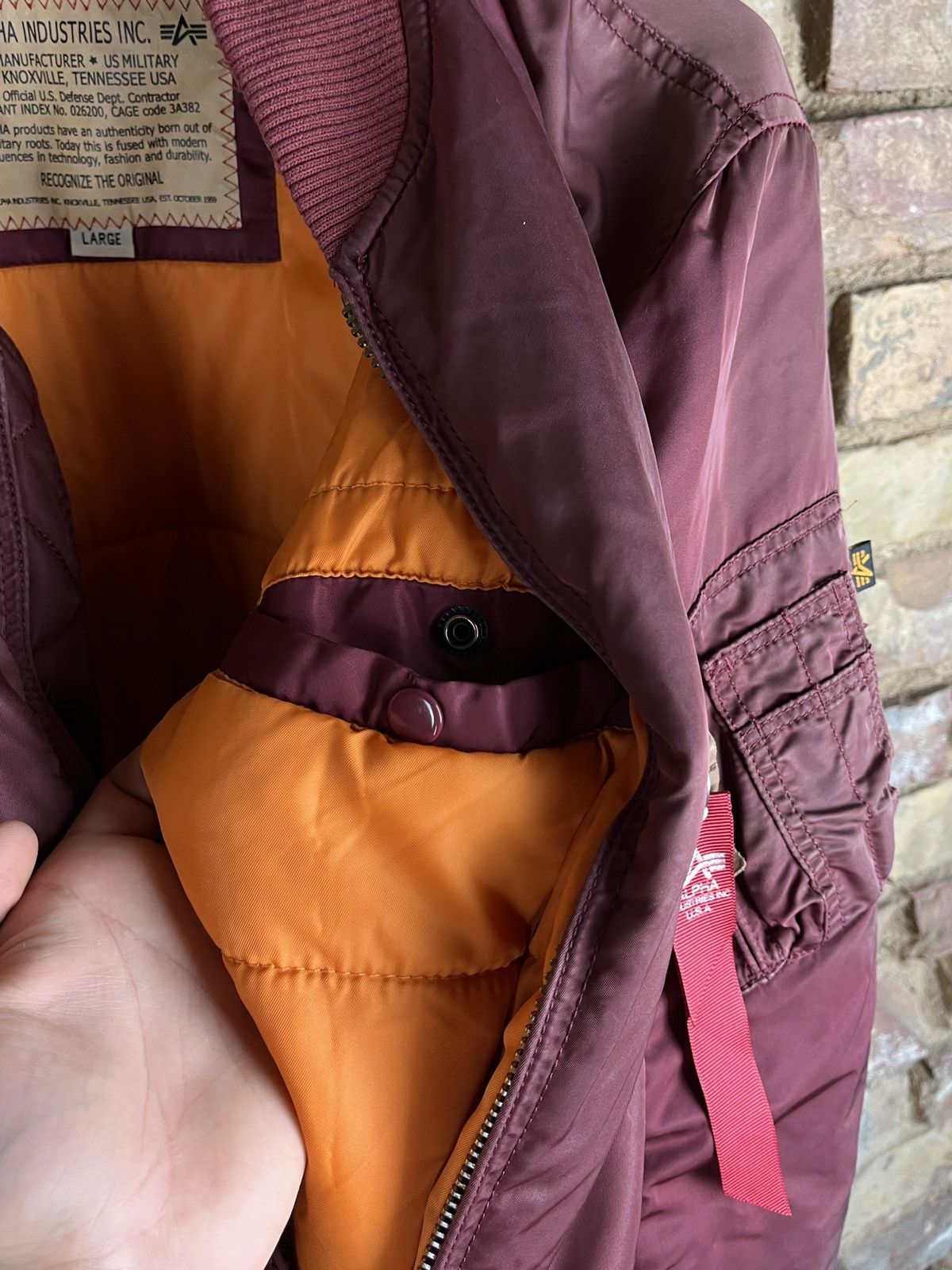 Alpha Industries Burgundy Alpha Industries Bomber Jacket 90s Vintage Size US L / EU 52-54 / 3 - 11 Thumbnail