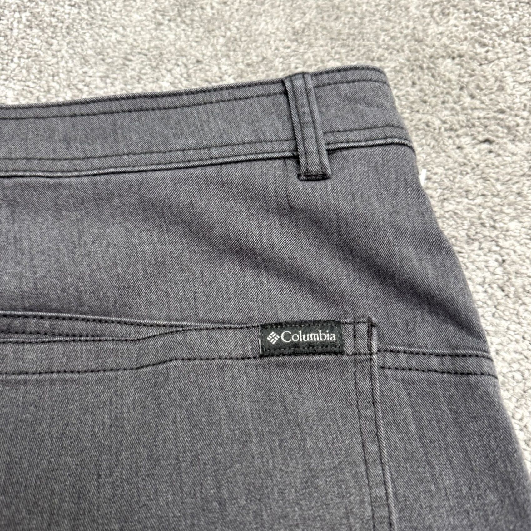 Vintage Columbia Straight Leg Chino Pants Mens 36x30 Gray Flat Front Casual Outdoor Prep Size US 36 / EU 52 - 6 Thumbnail