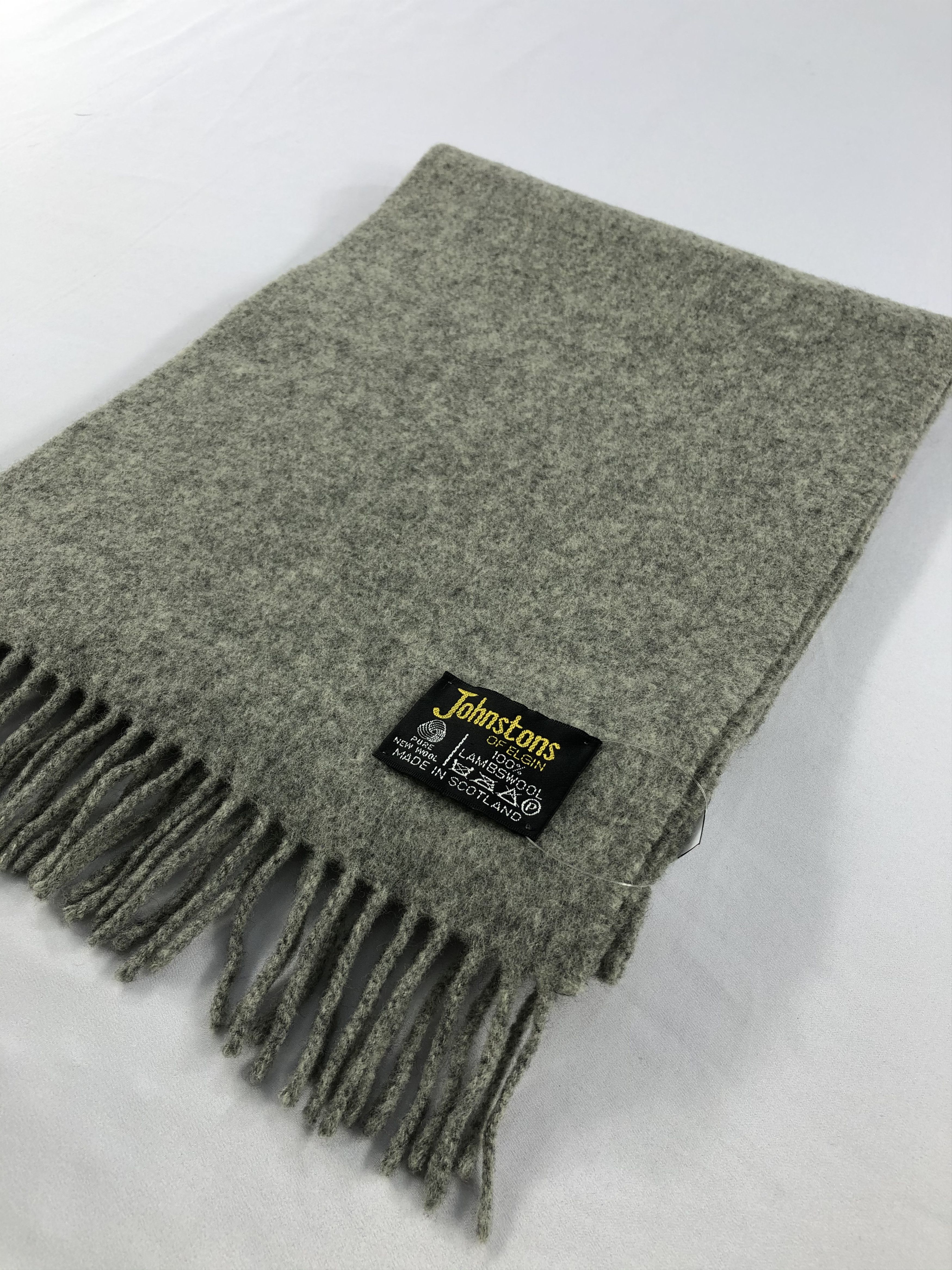 Johnstons Of Elgin Vintage Johnstons of Elgin Scarf/Muffler/Neckwear MF1706 Size ONE SIZE - 3 Thumbnail