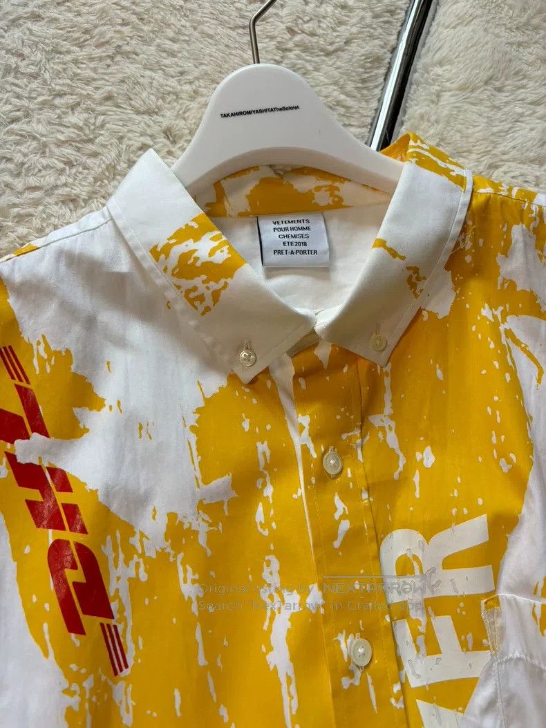 Vetements Vetements Short Sleeve Shirt Size US S / EU 44-46 / 1 - 3 Thumbnail