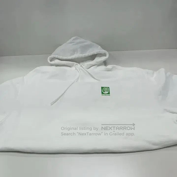 Balenciaga Balenciaga Minimalist Print Hoodie for Casual Wear. Size US S / EU 44-46 / 1 - 1 Thumbnail