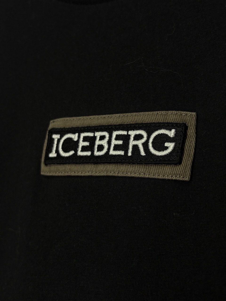 Iceberg Vintage Iceberg History Mickey Disney t-shirt Size US M / EU 48-50 / 2 - 4 Thumbnail