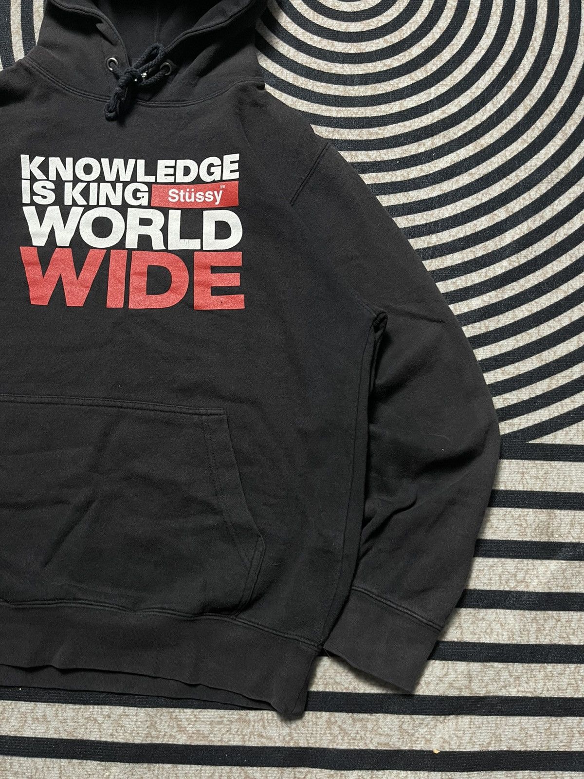 Stussy VINTAGE STUSSY “KNOWLEDGE IS KING”WORLDWIDE SUN FADED HOODIE Size US S / EU 44-46 / 1 - 5 Thumbnail